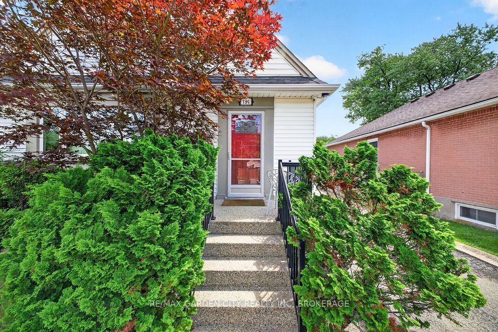 191 East 43rd Street Lower, Hamilton, ON L8T 3C3 photo 5