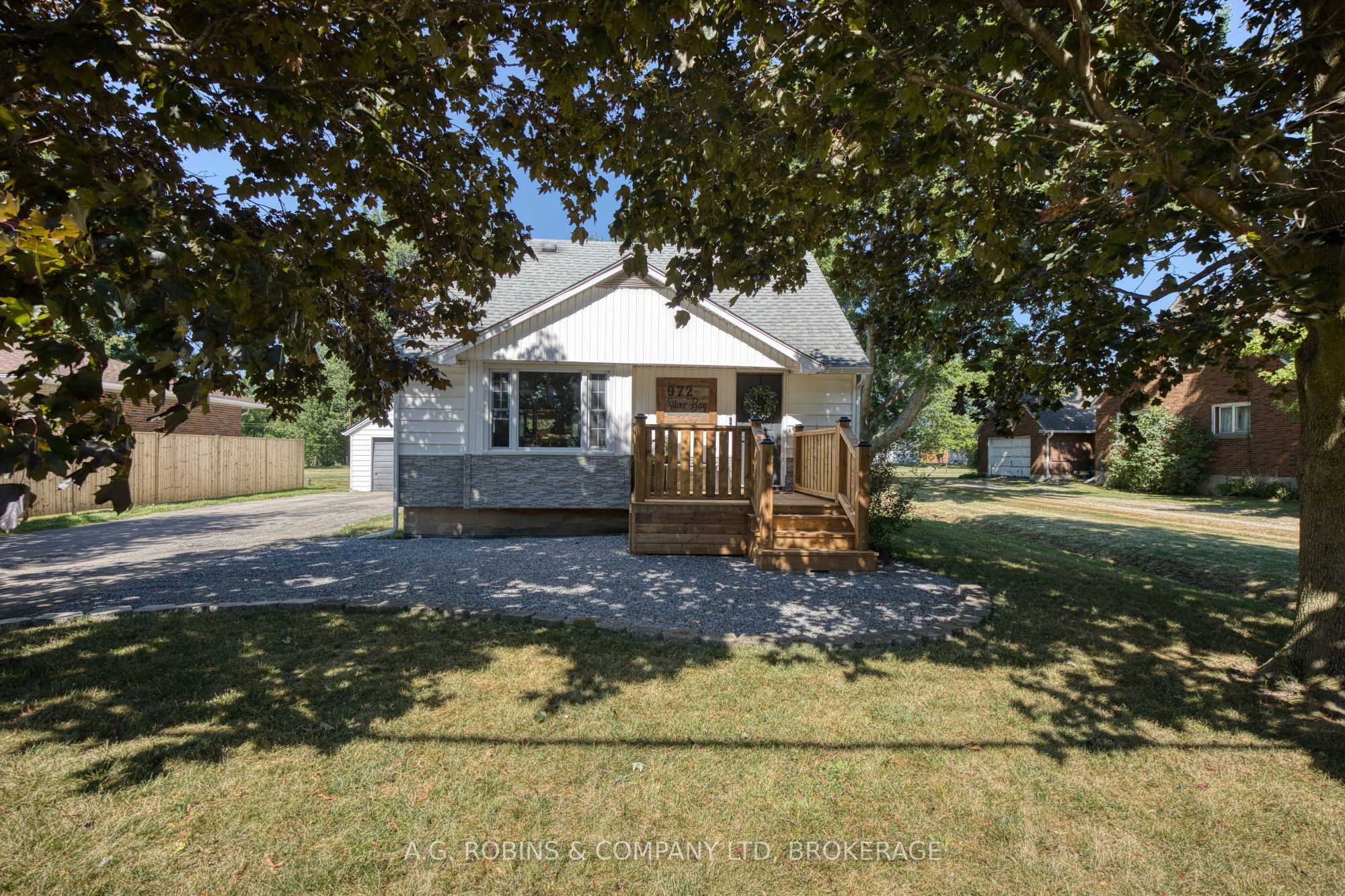 972 Silver Bay Road, Port Colborne, ON L3K 5V3 photo 4