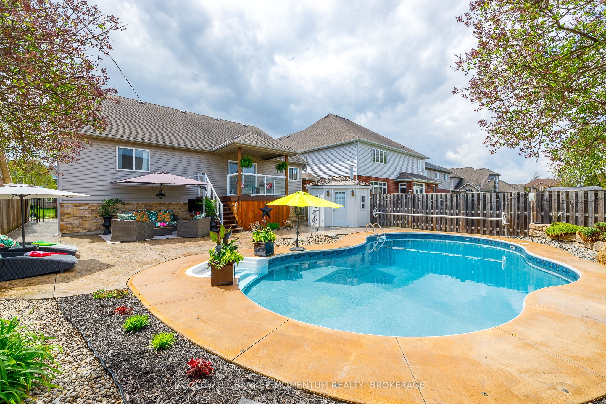 19 Damson Street, St. Catharines, ON L2S 4B2 photo 2