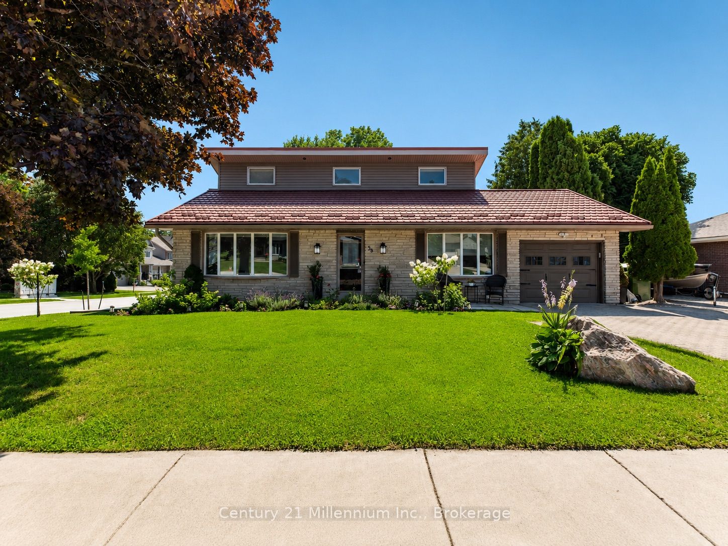 38 Grayview Drive, Grey Highlands, ON N0C 1H0