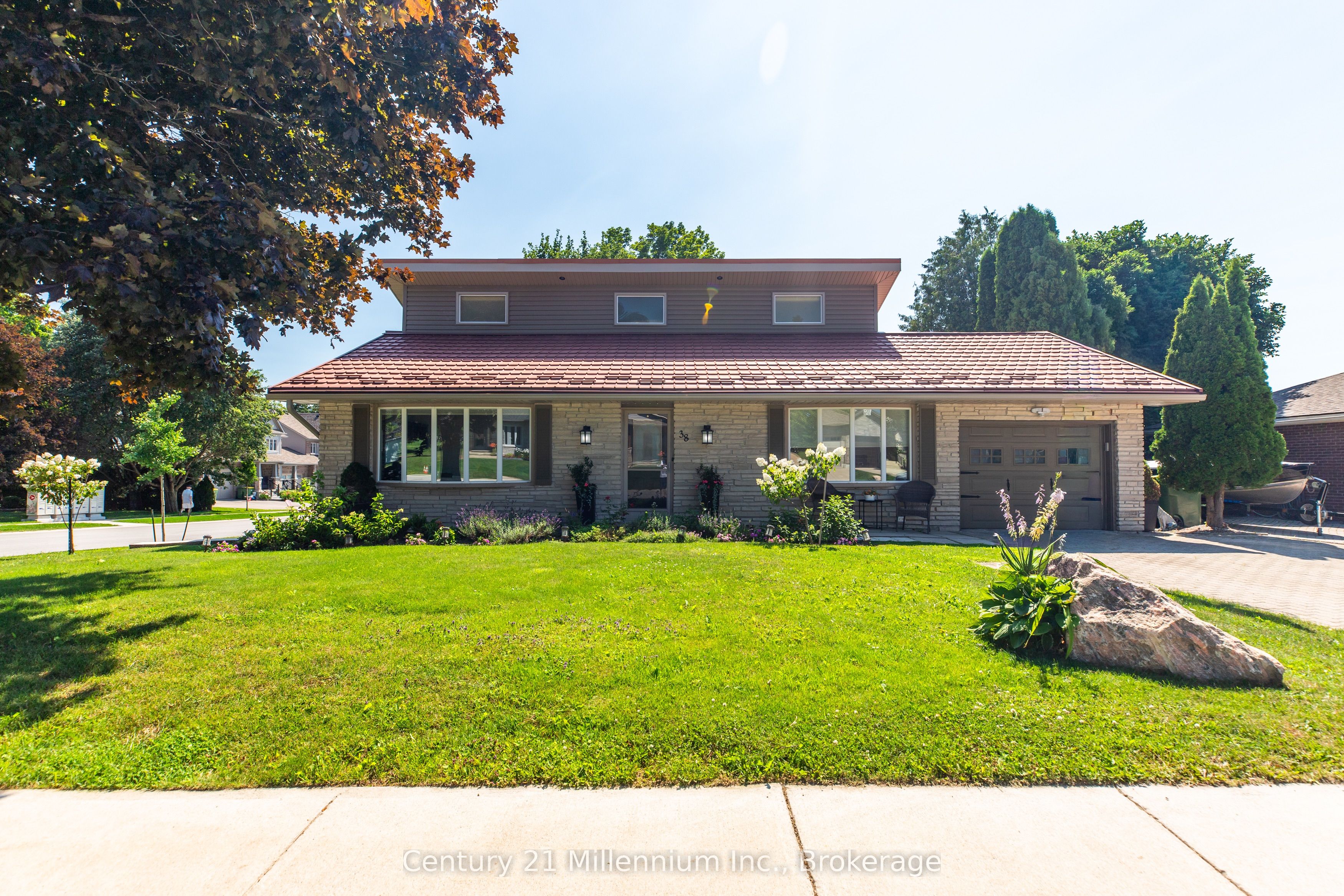 38 Grayview Drive, Grey Highlands, ON N0C 1H0 photo 4
