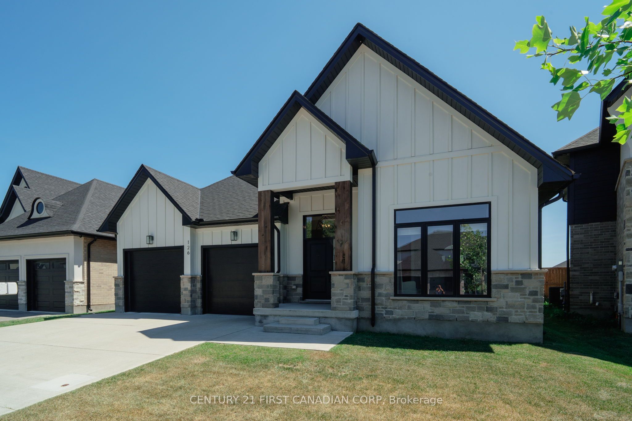 126 Aspen Circle, Thames Centre, ON N0M 2P0 photo 4