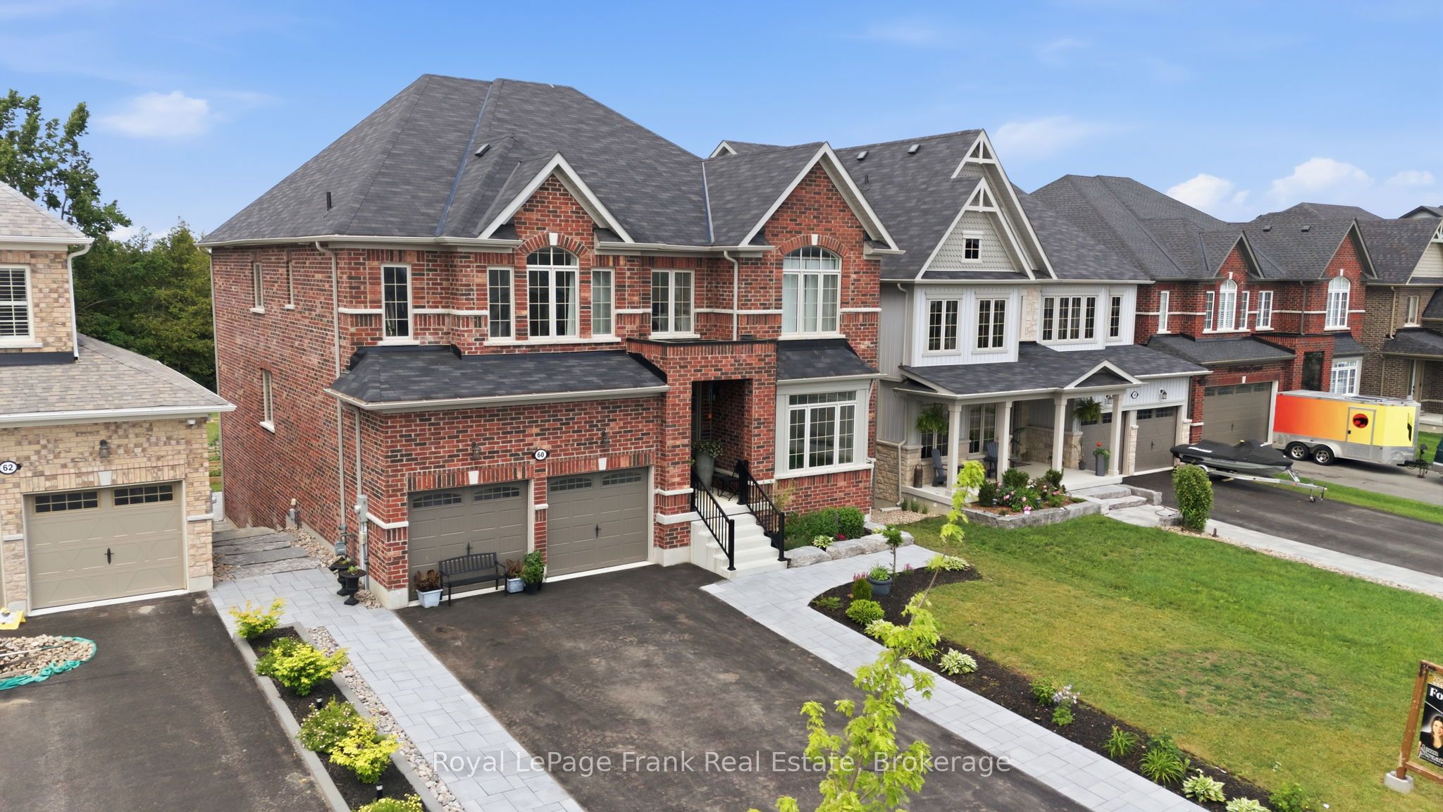 60 Hennessey Crescent, Kawartha Lakes, ON K9V 0P3 photo 2