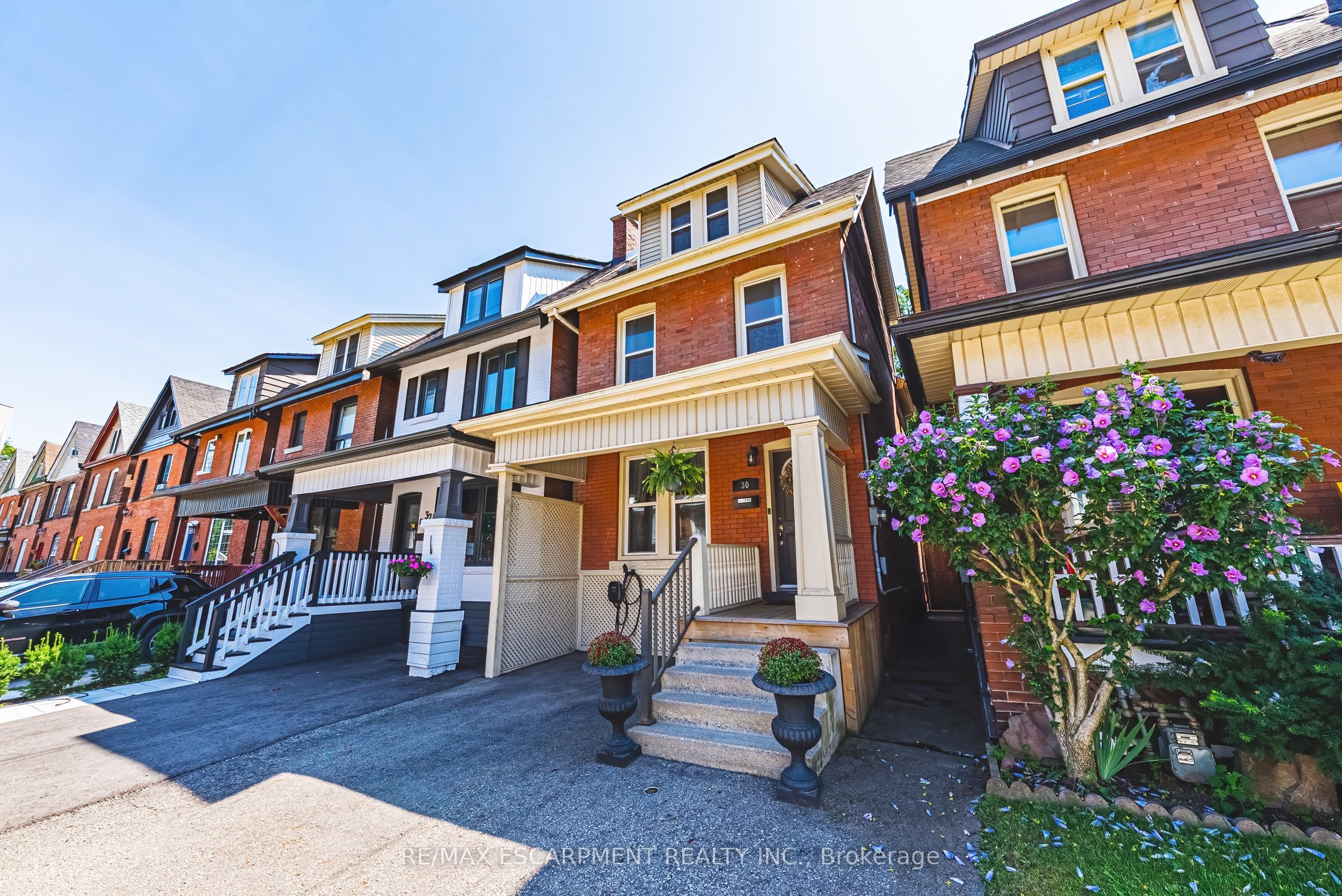 30 CUMBERLAND Avenue, Hamilton, ON L8M 1Y7 photo 3