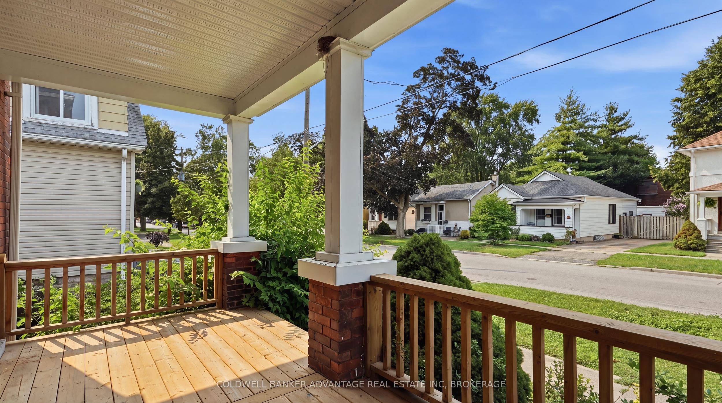 28 Dacotah Street, St. Catharines, ON L2R 1Z4 photo 3