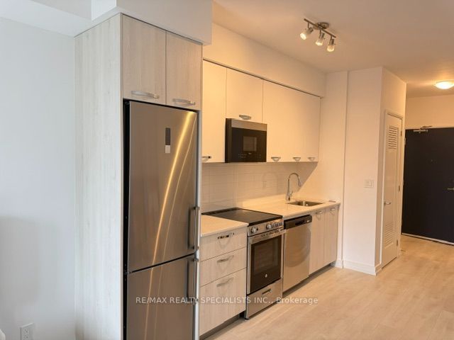 75 James Street S 708, Hamilton, ON L8P 2Y9 photo 3