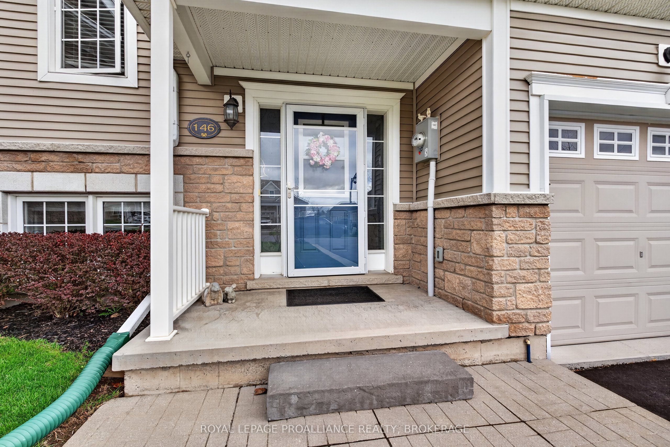 146 Britannia Crescent, Loyalist, ON K0H 1G0 photo 2