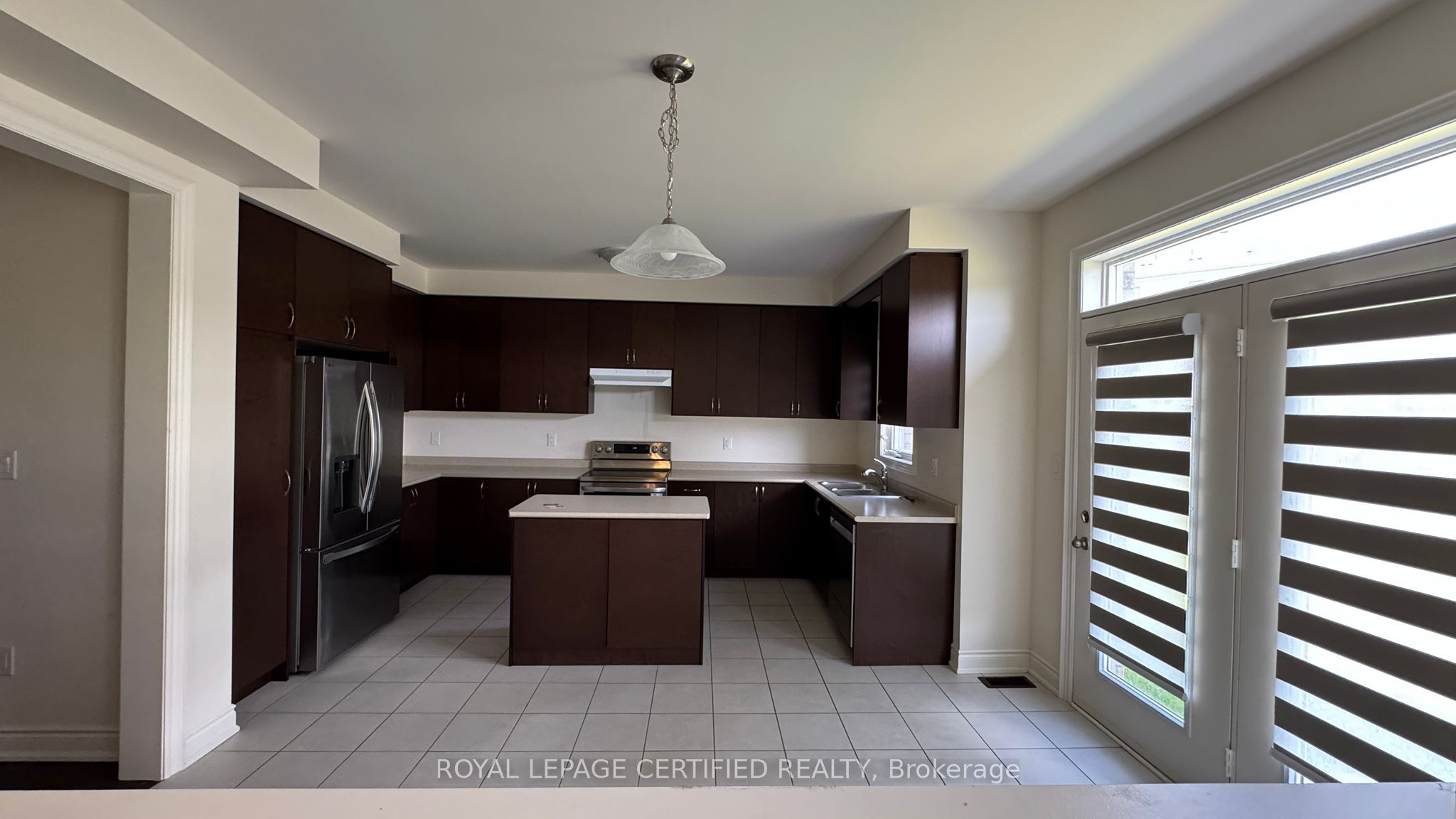 172 Bloomfield Crescent, Cambridge, ON N1R 5S2 photo 2