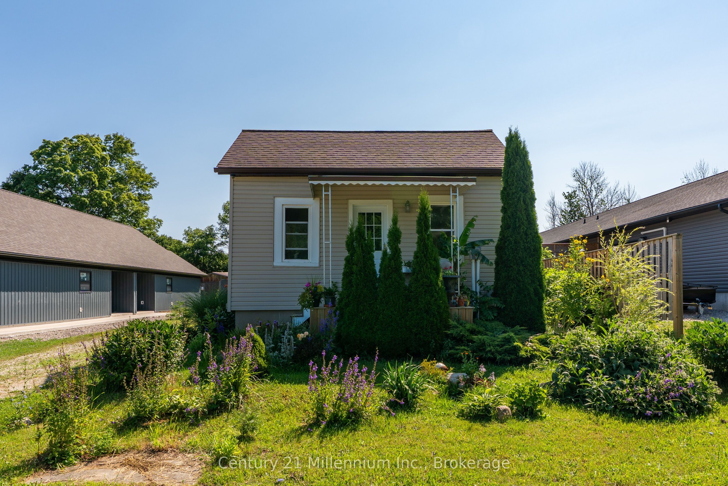 661 Watson Street, South Bruce Peninsula, ON N0H 2T0 photo 3