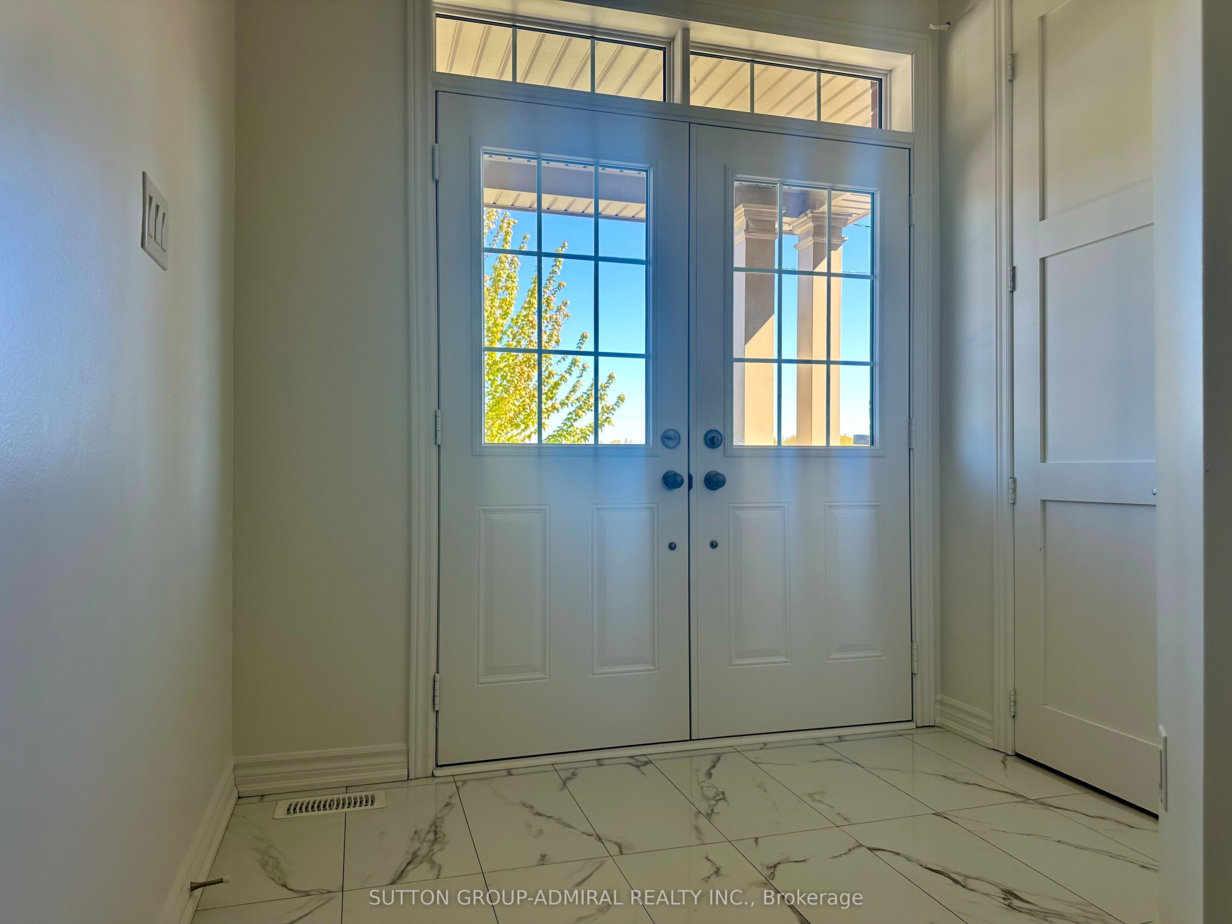 949 Line 9 Road, Niagara-on-the-Lake, ON L0S 1J0 photo 3