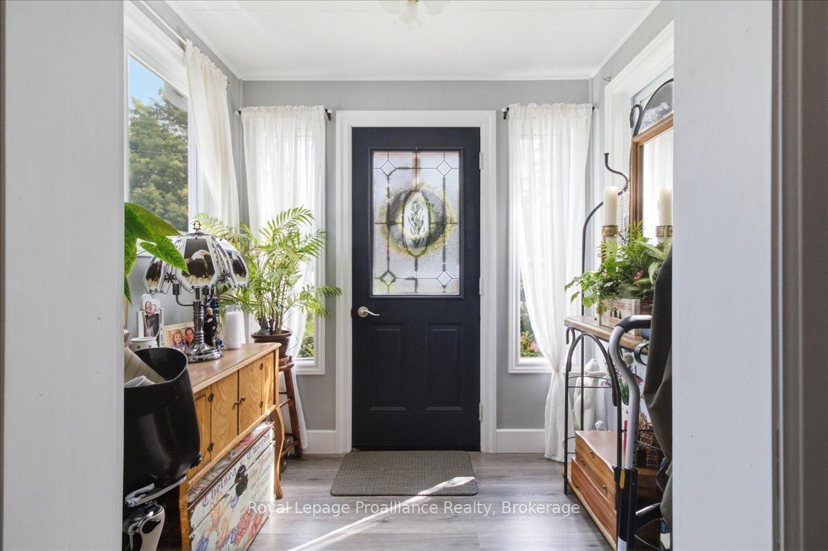 21 North Hastings Avenue, Marmora and Lake, ON K0K 2M0 photo 4
