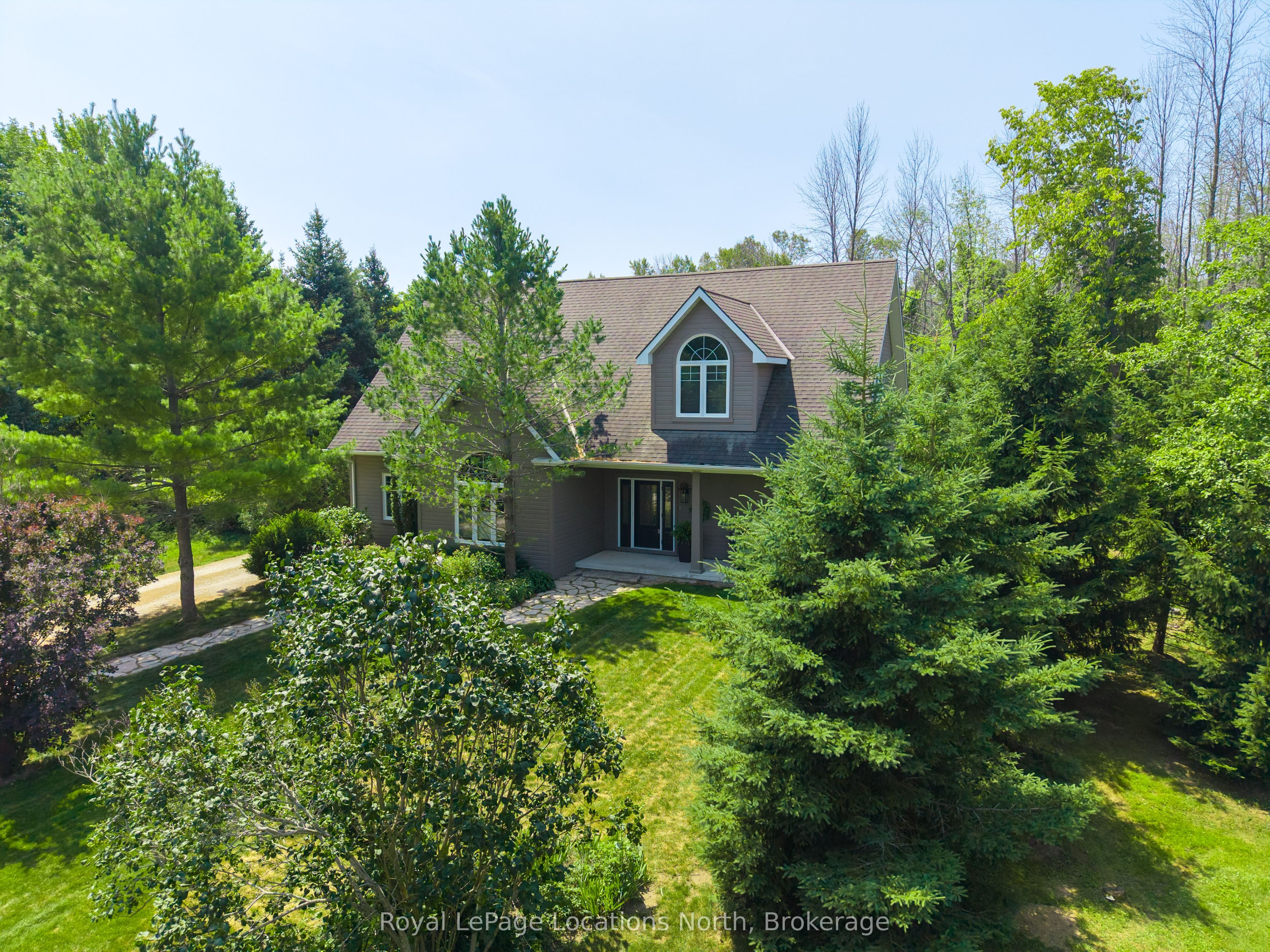 166 Sunset Boulevard, Blue Mountains, ON N0H 2P0 photo 3