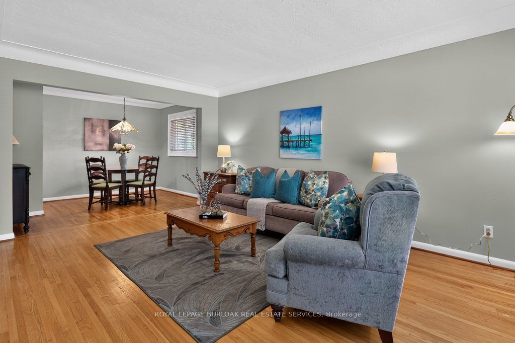 20 Cardinal Drive, Hamilton, ON L9A 4H4 photo 4