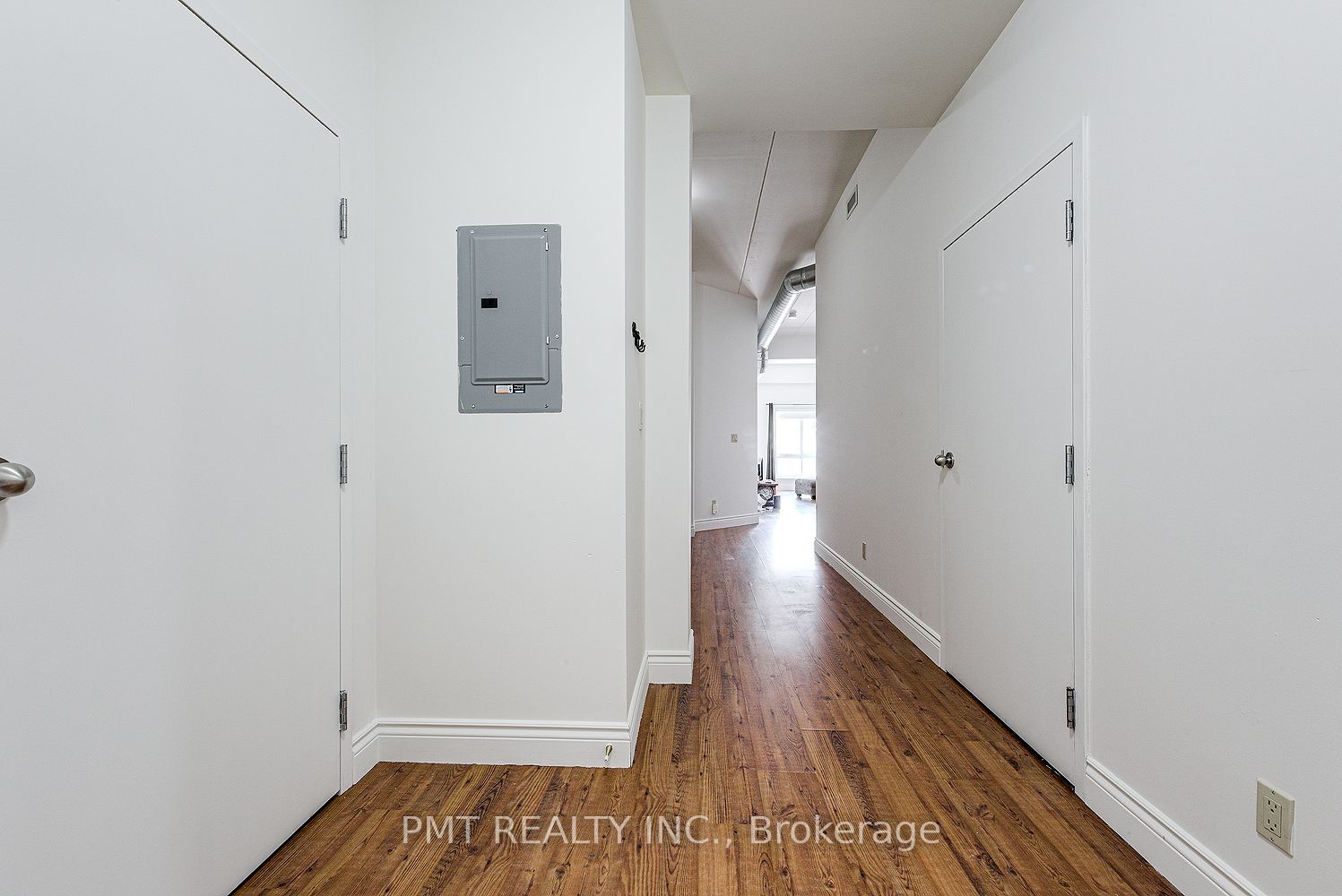 150 Colborne Street 208, Brantford, ON N3T 2G6 photo 3