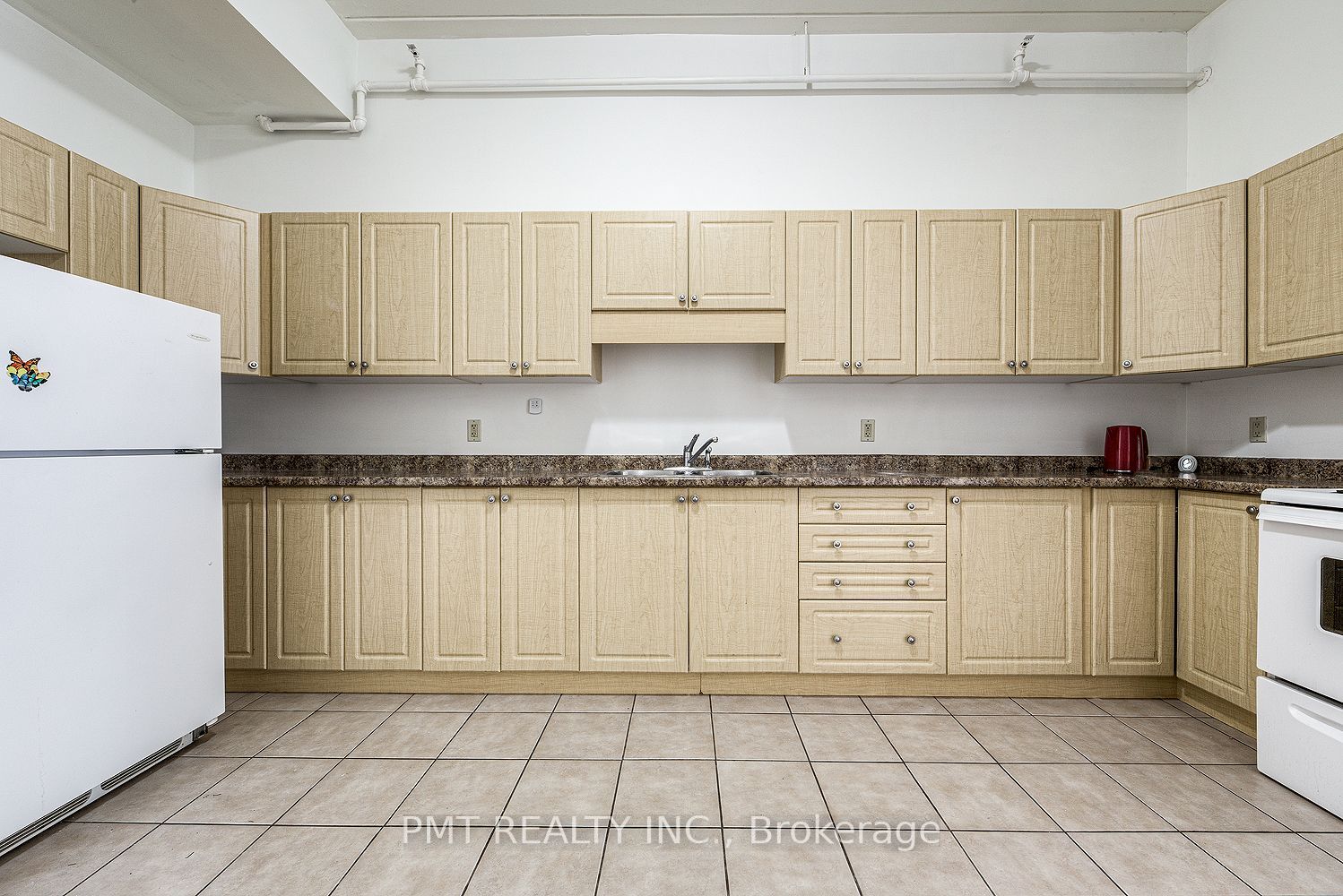150 Colborne Street 208, Brantford, ON N3T 2G6 photo 5