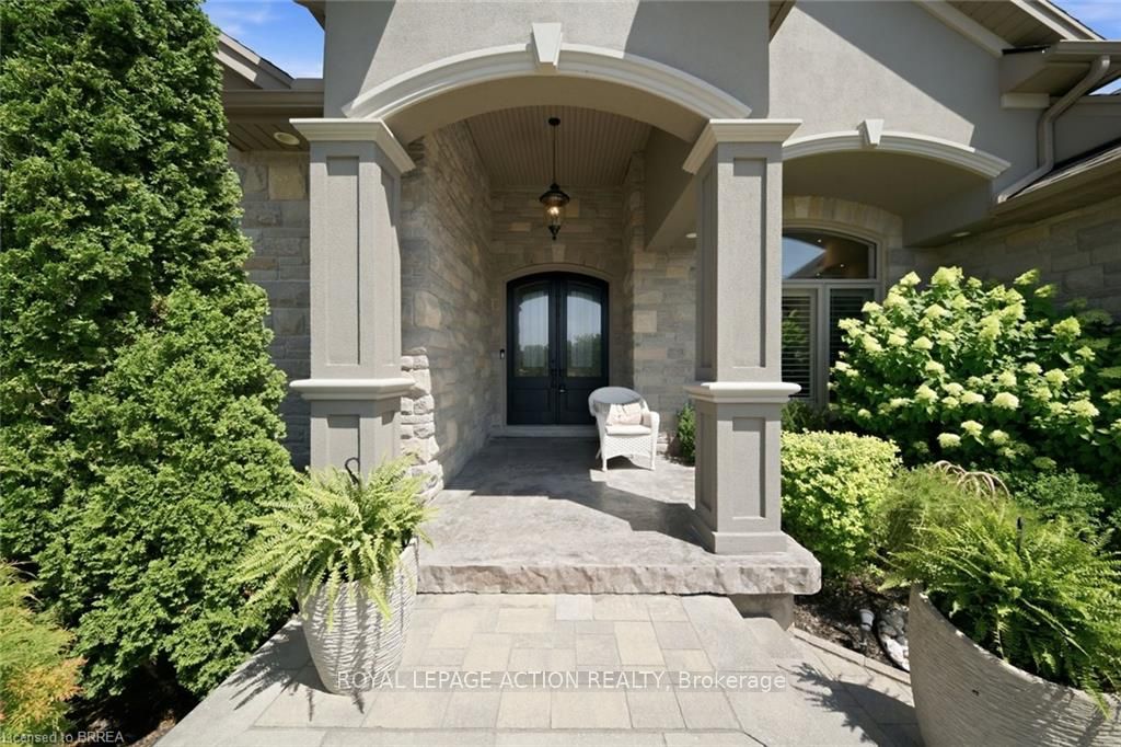 14 Ellington Place, Brantford, ON N3T 0H5 photo 5