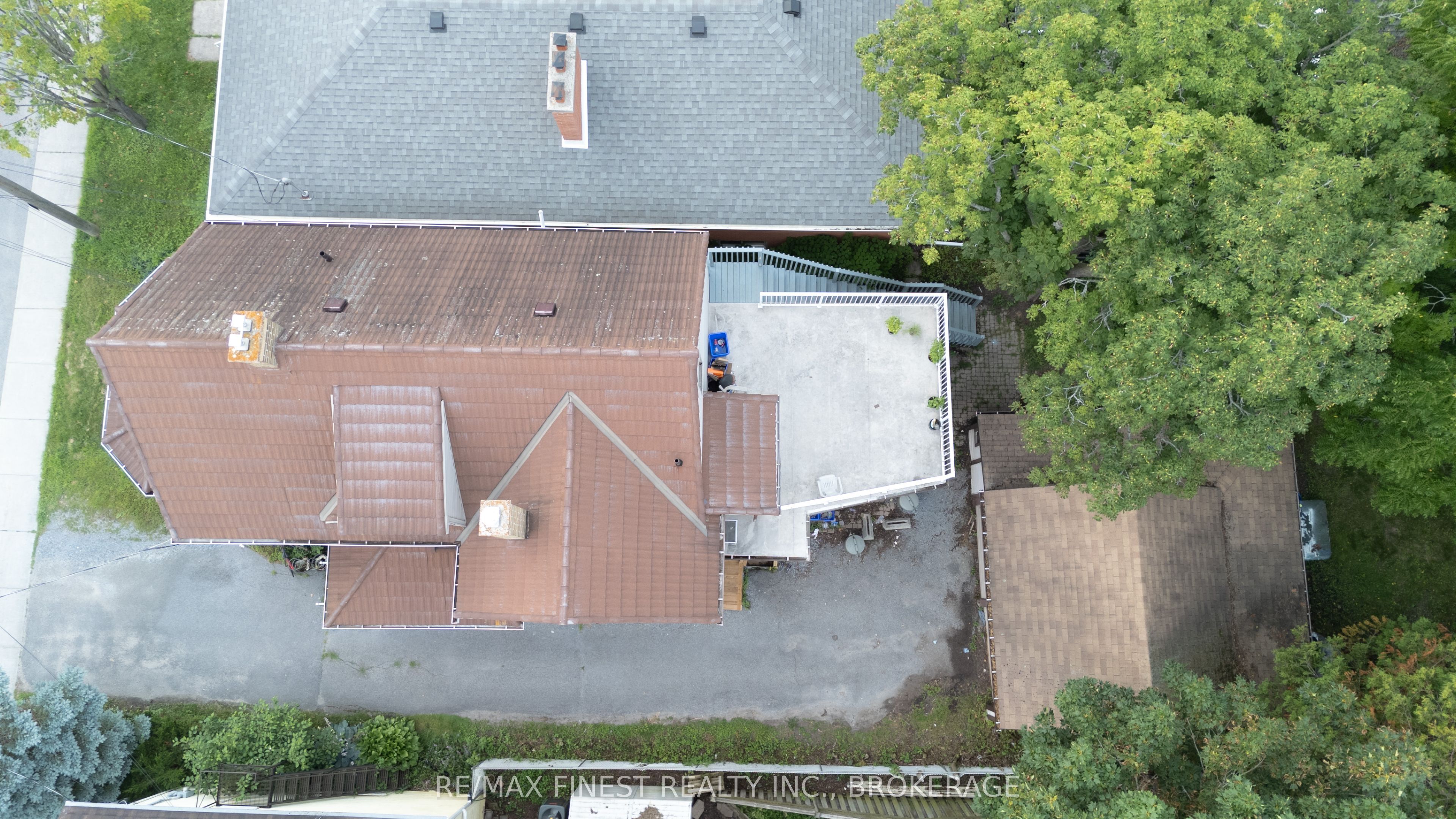 63 Pembroke Street, Kingston, ON K7L 4N6 photo 3