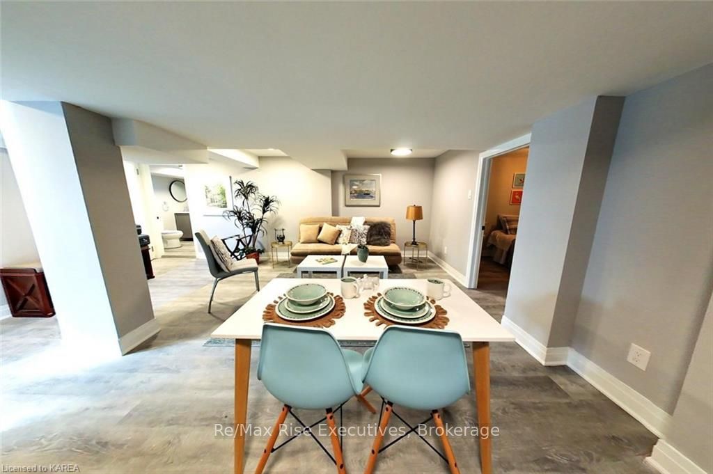 38 Ruskin Street 2, Kingston, ON K7K 2N3 photo 3