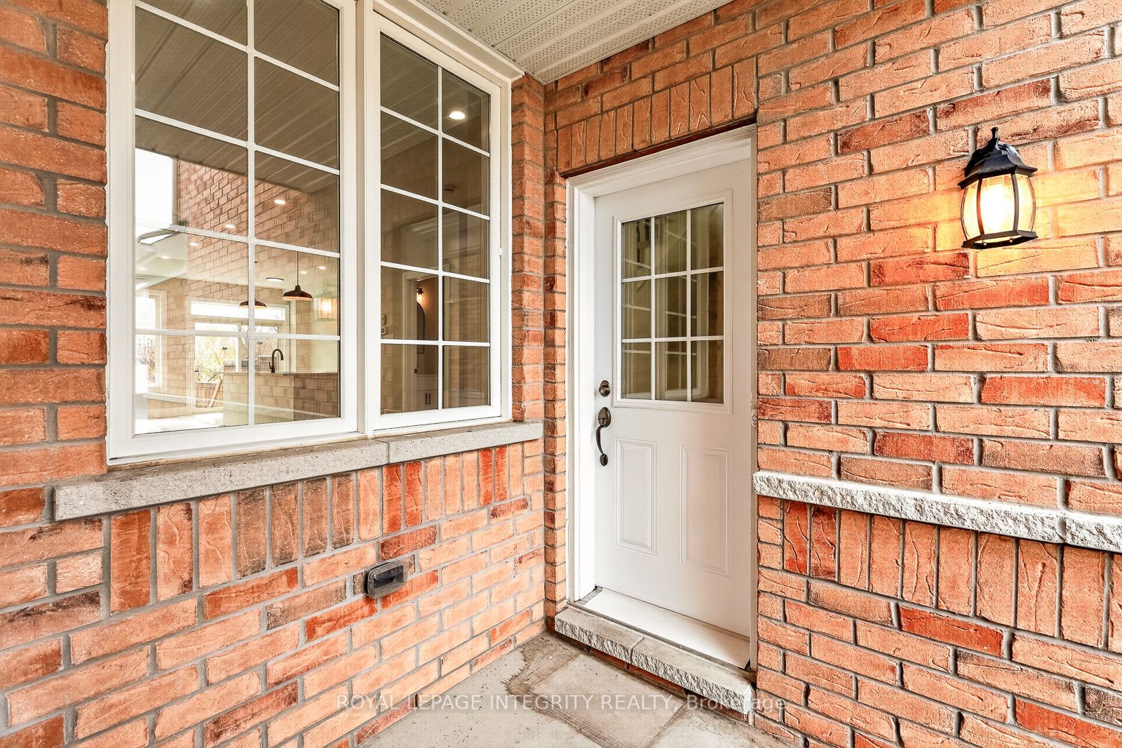 169 Desmond Trudeau Drive, McNab/Braeside, ON K7S 0H1 photo 4
