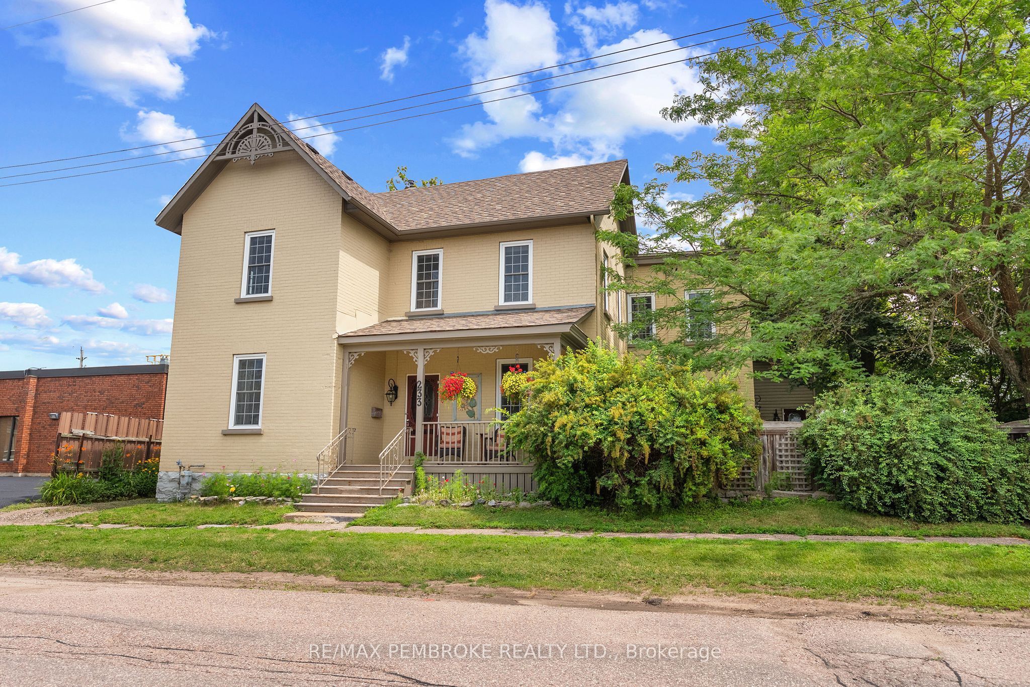 233 Catherine Street, Pembroke, ON K8A 1V5