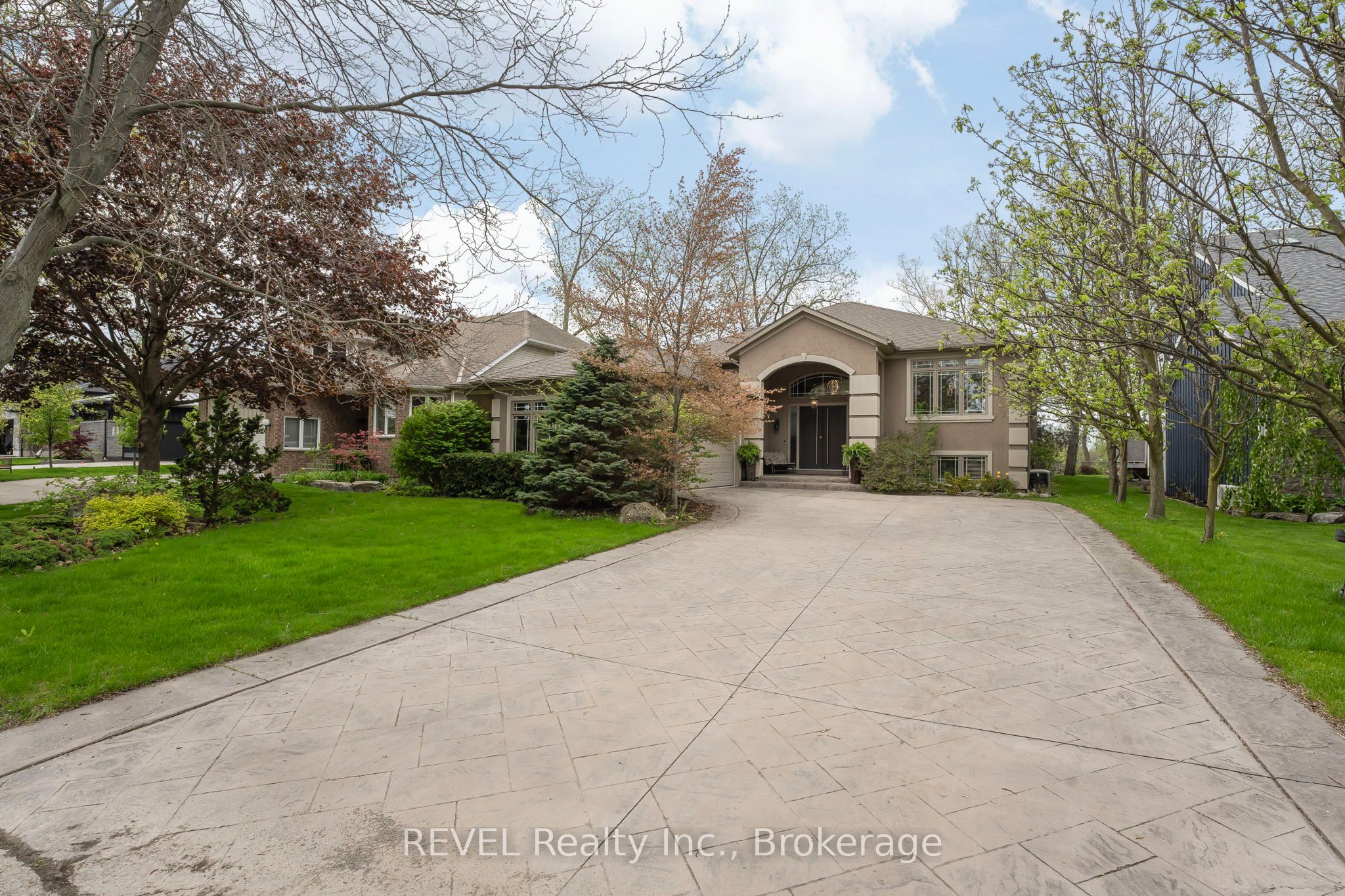 661 Clarence Street, Port Colborne, ON L3K 6B8 photo 3