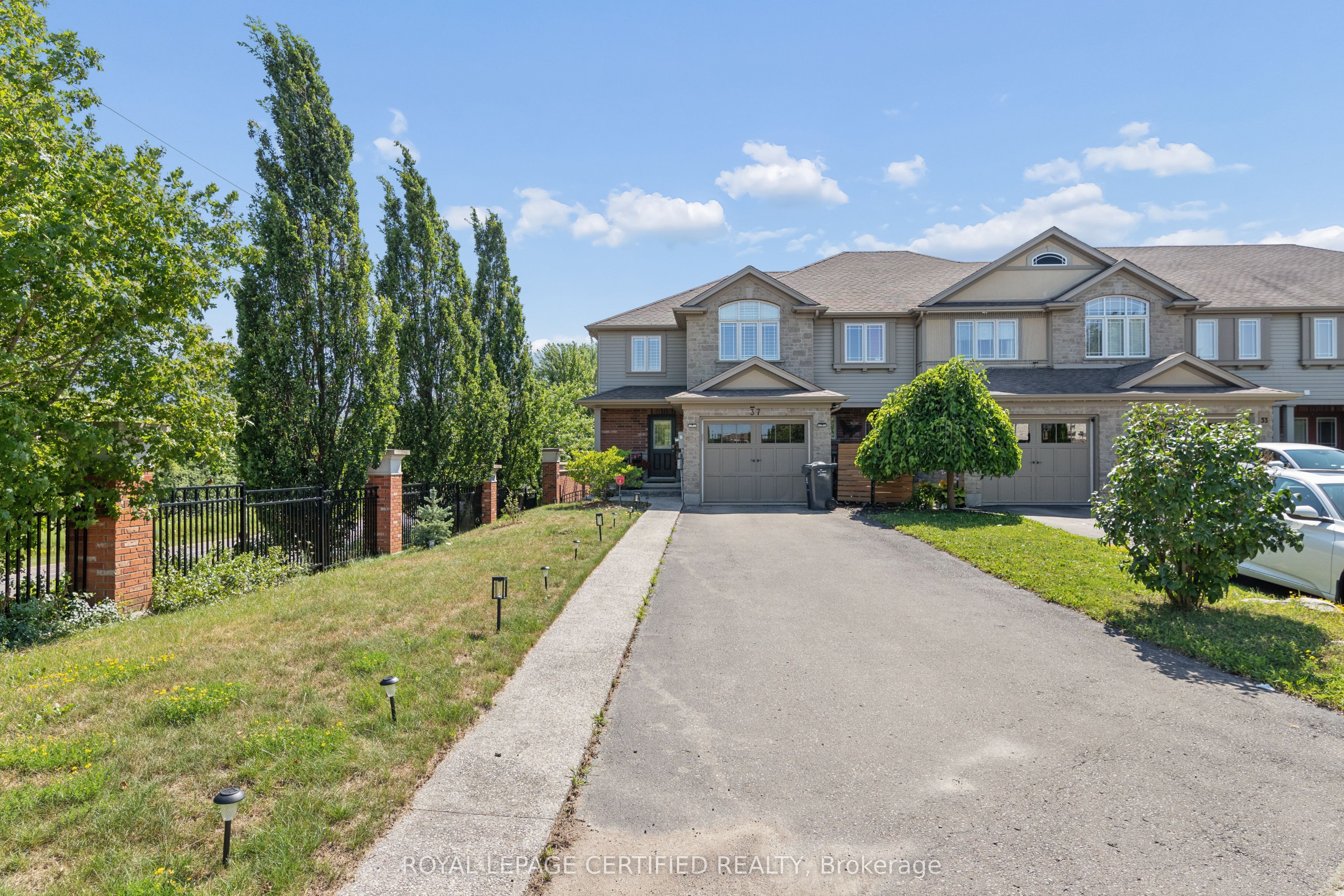 37 Wilkie Crescent, Guelph, ON N1L 0B1 photo 3