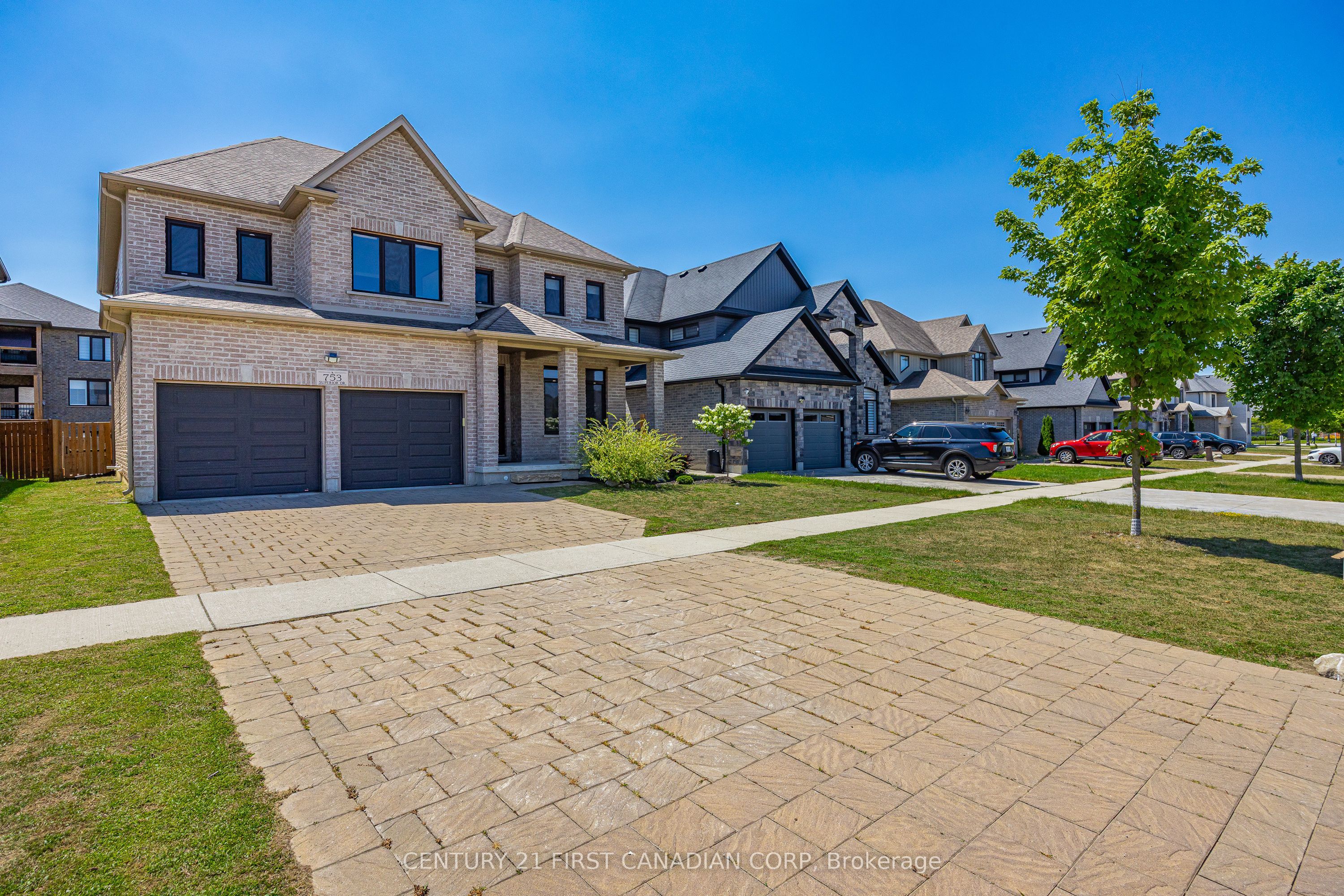 753 Superior Drive, London North, ON N5X 3Z1 photo 2