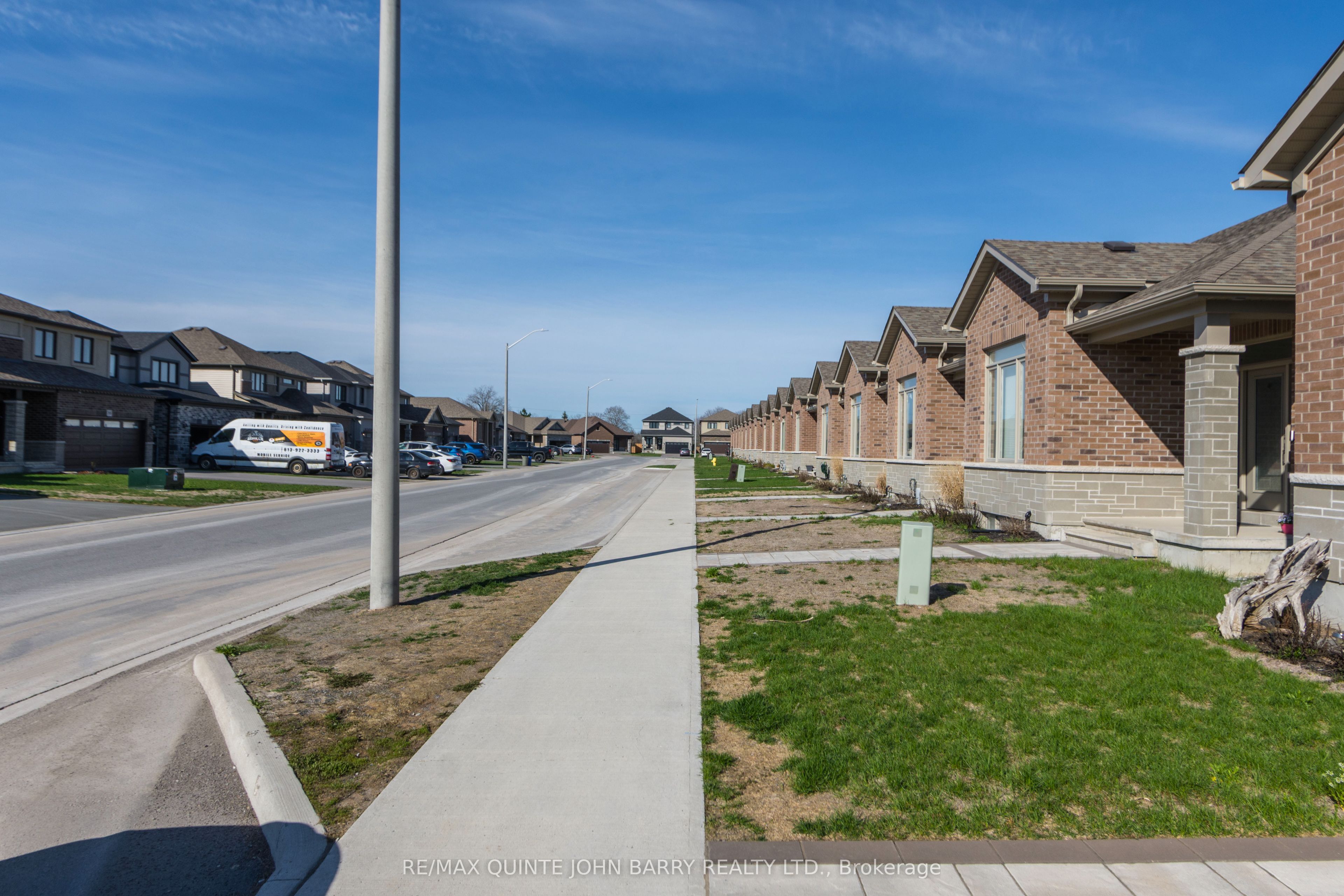 55 Athabaska Drive, Belleville, ON K8N 0T1 photo 4