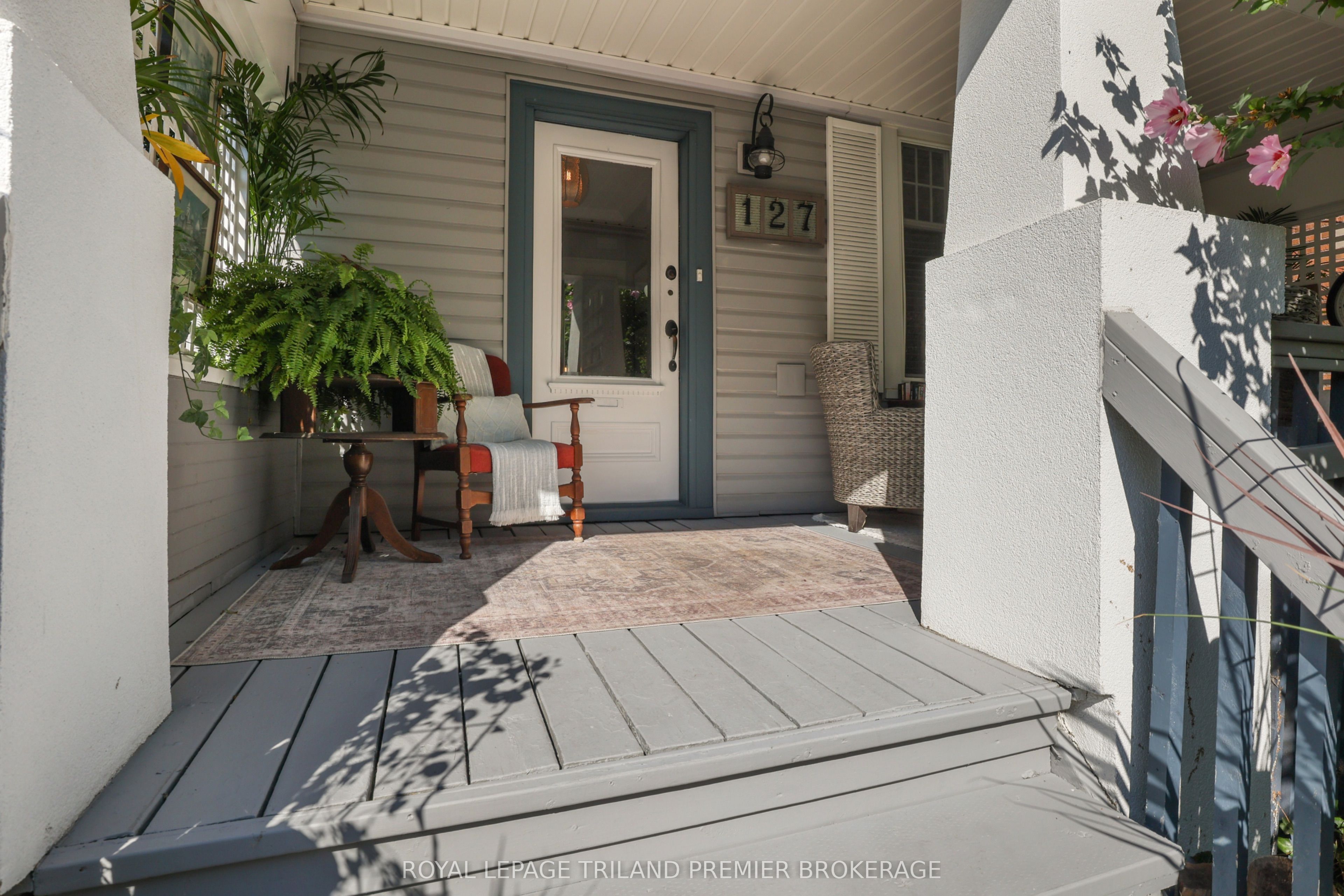 127 Thornton Avenue, London East, ON N5Y 2Y6 photo 3
