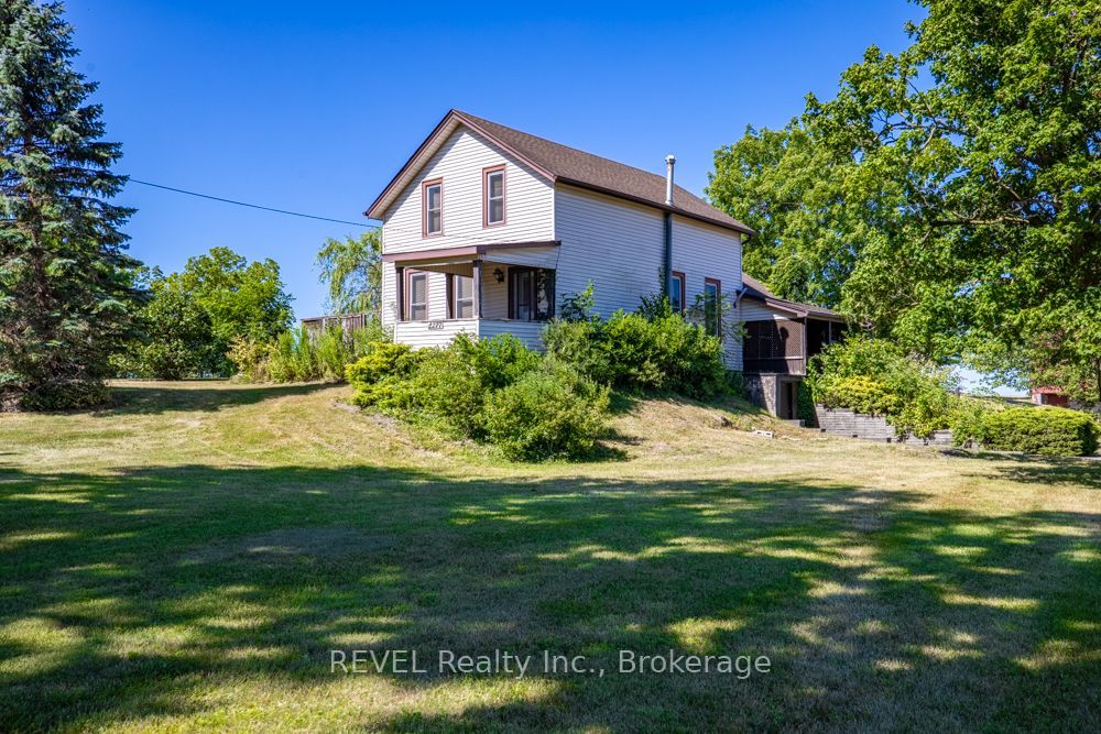2277 Ridgemount Road, Fort Erie, ON L0S 1S0 photo 2