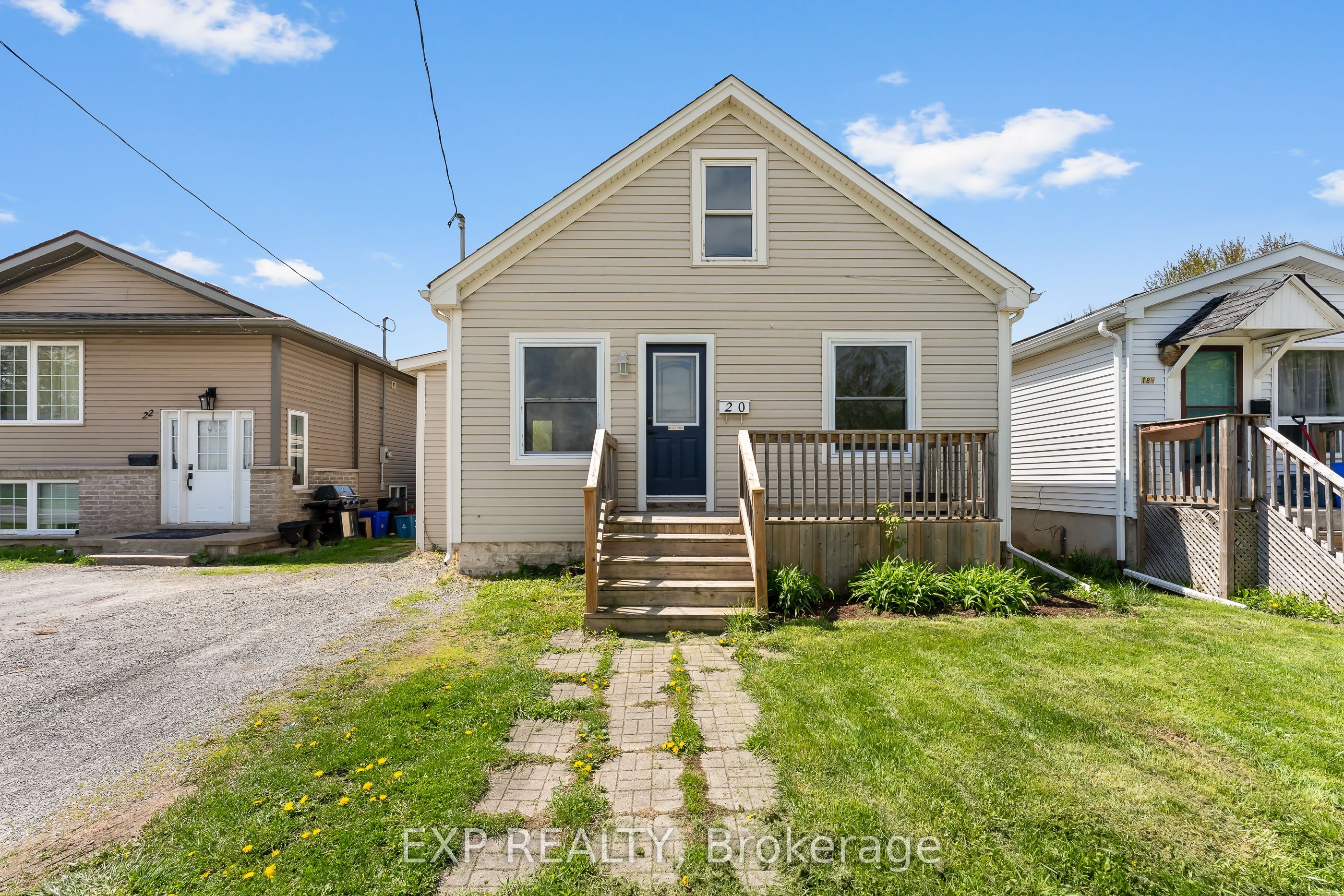 20 Lloyd Street, St. Catharines, ON L2S 2N8