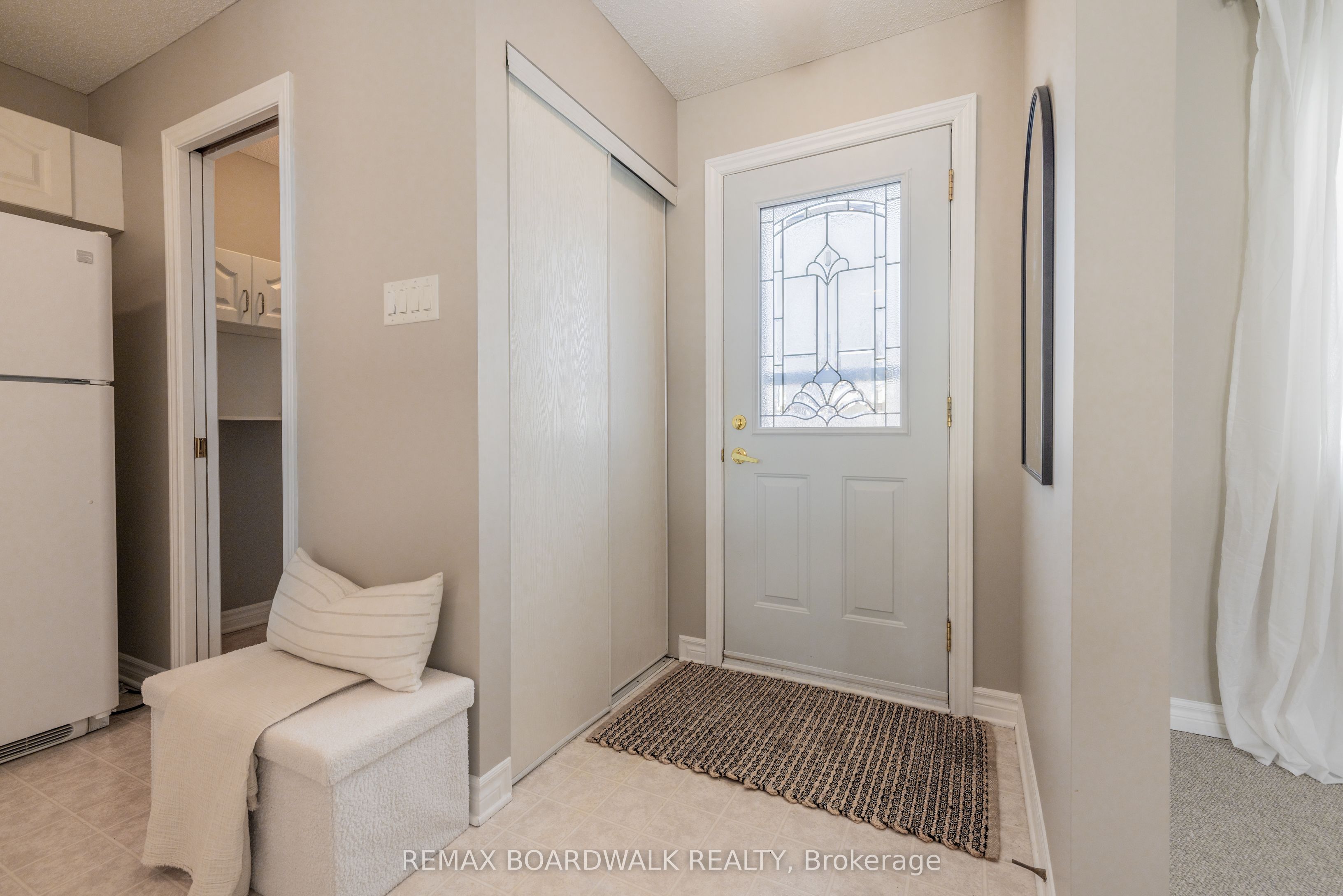 206 Oak Leaf Private, Stittsville - Munster - Richmond, ON K0A 2Z0 photo 3
