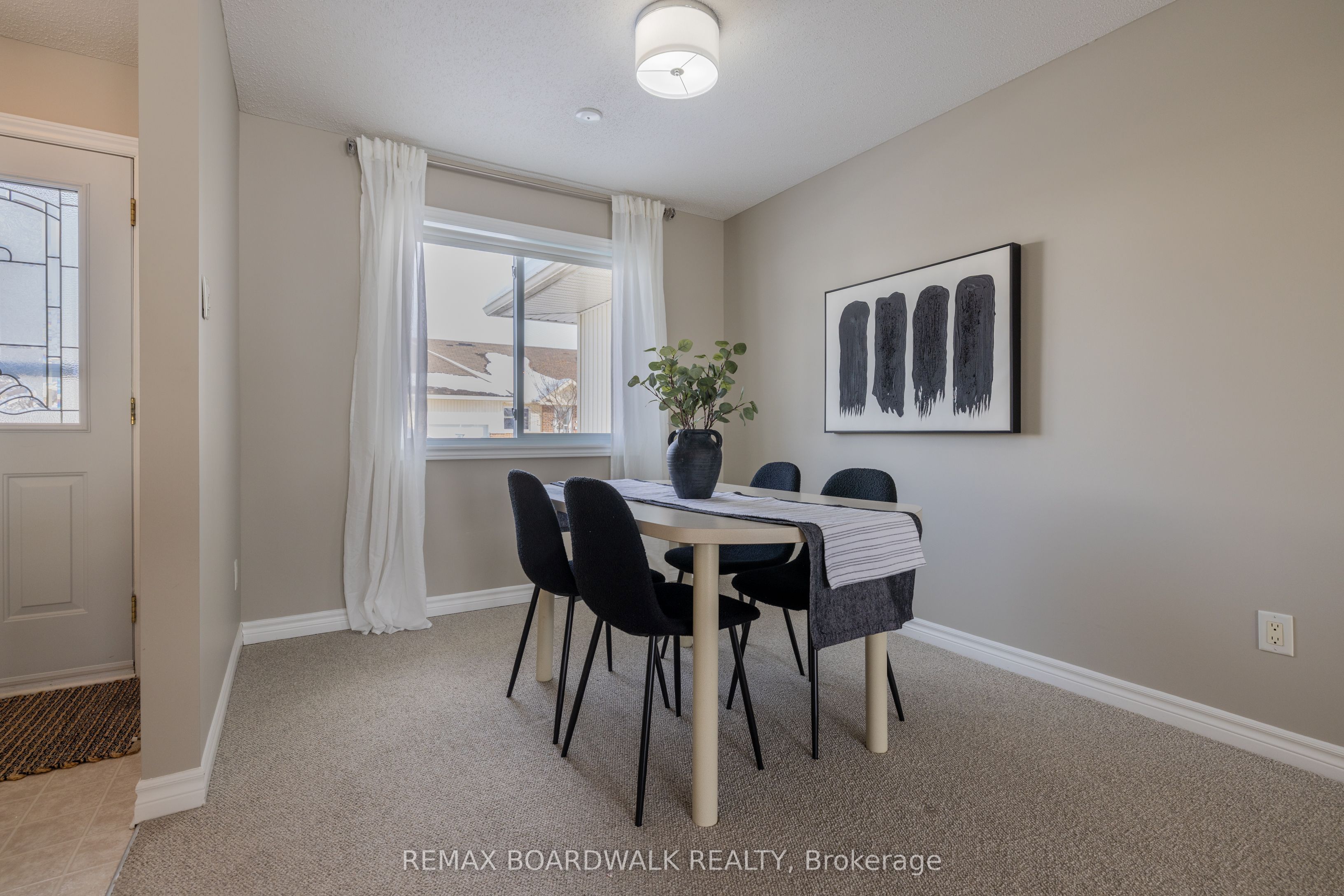206 Oak Leaf Private, Stittsville - Munster - Richmond, ON K0A 2Z0 photo 5