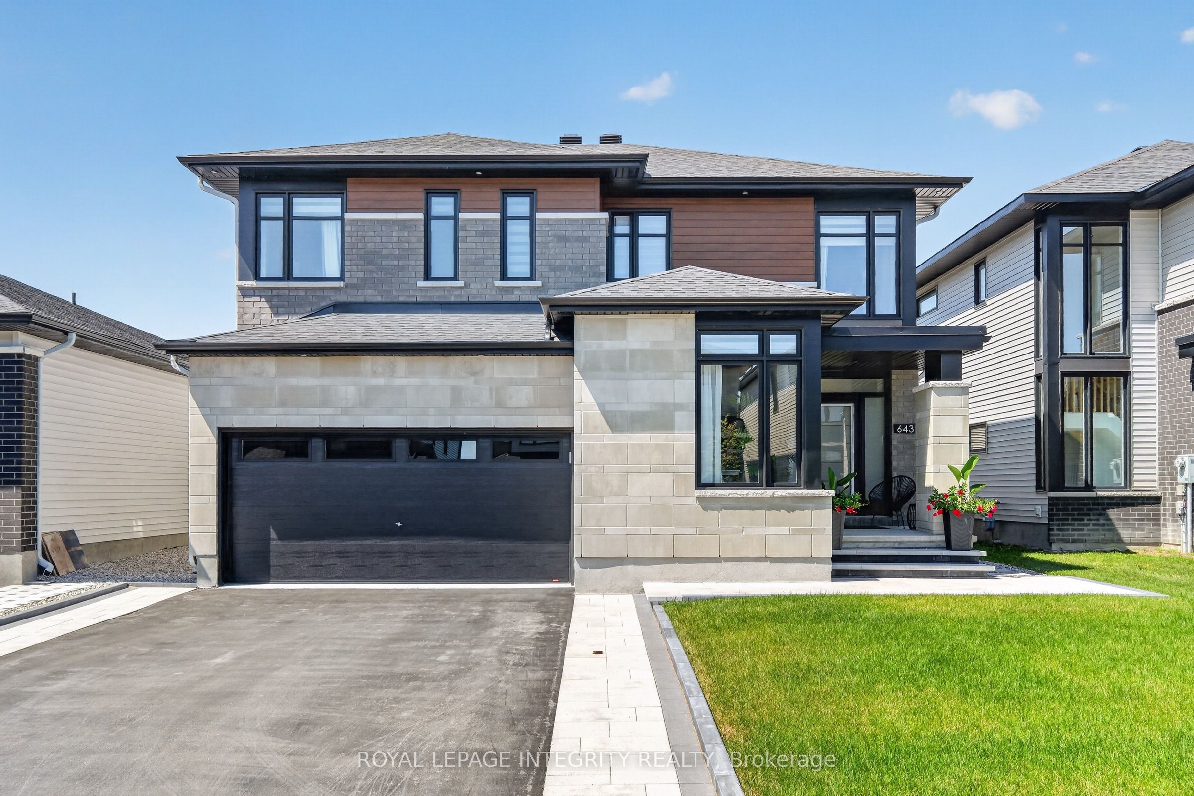 643 Gendarme Circle, Orleans - Convent Glen and Area, ON K1W 0R5