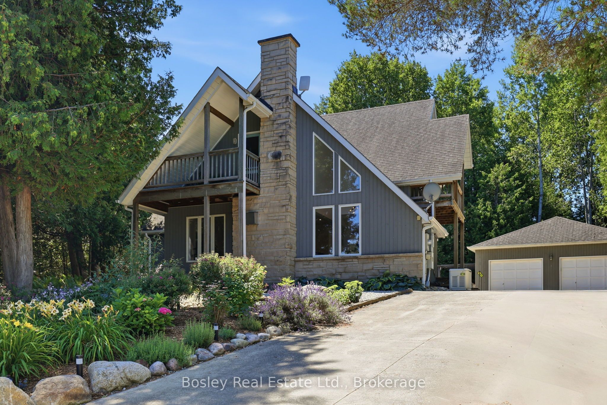 164 Bay Street W, Blue Mountains, ON N0H 2P0