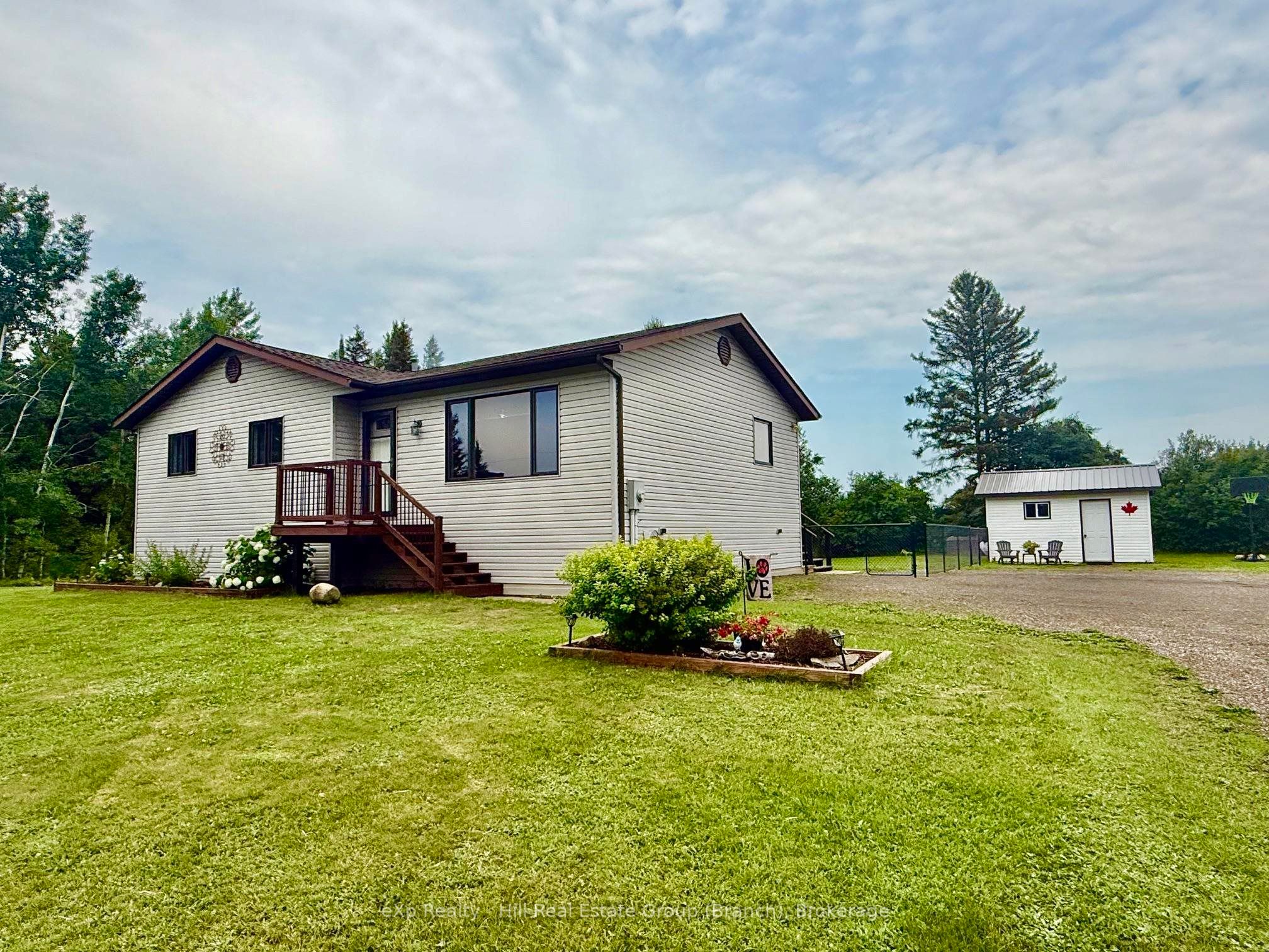 460 Nicholetts Road, Oliver Paipoonge, ON P0T 2G0