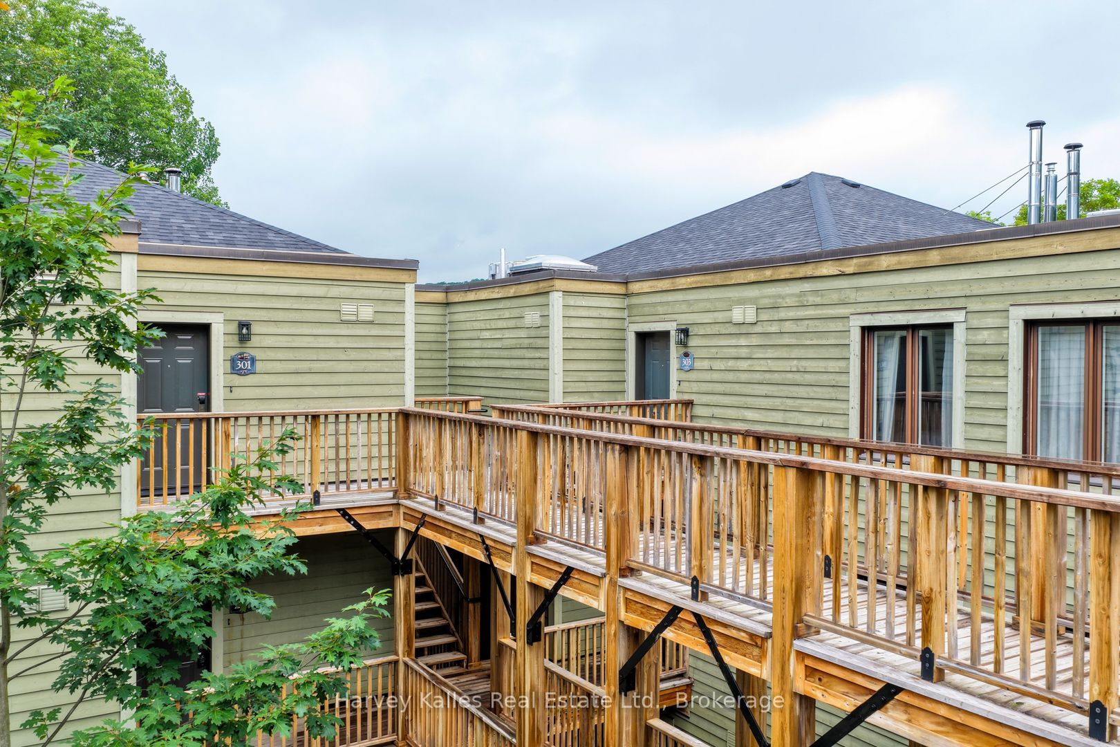 26 Deerhurst Golfview Drive 303, Huntsville, ON P1H 1A9 photo 4