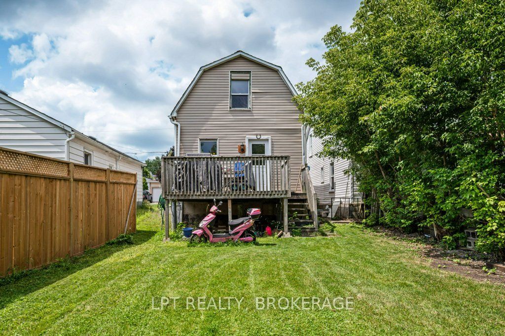 13 Kingscourt Avenue, Kingston, ON K7K 4N6 photo 3