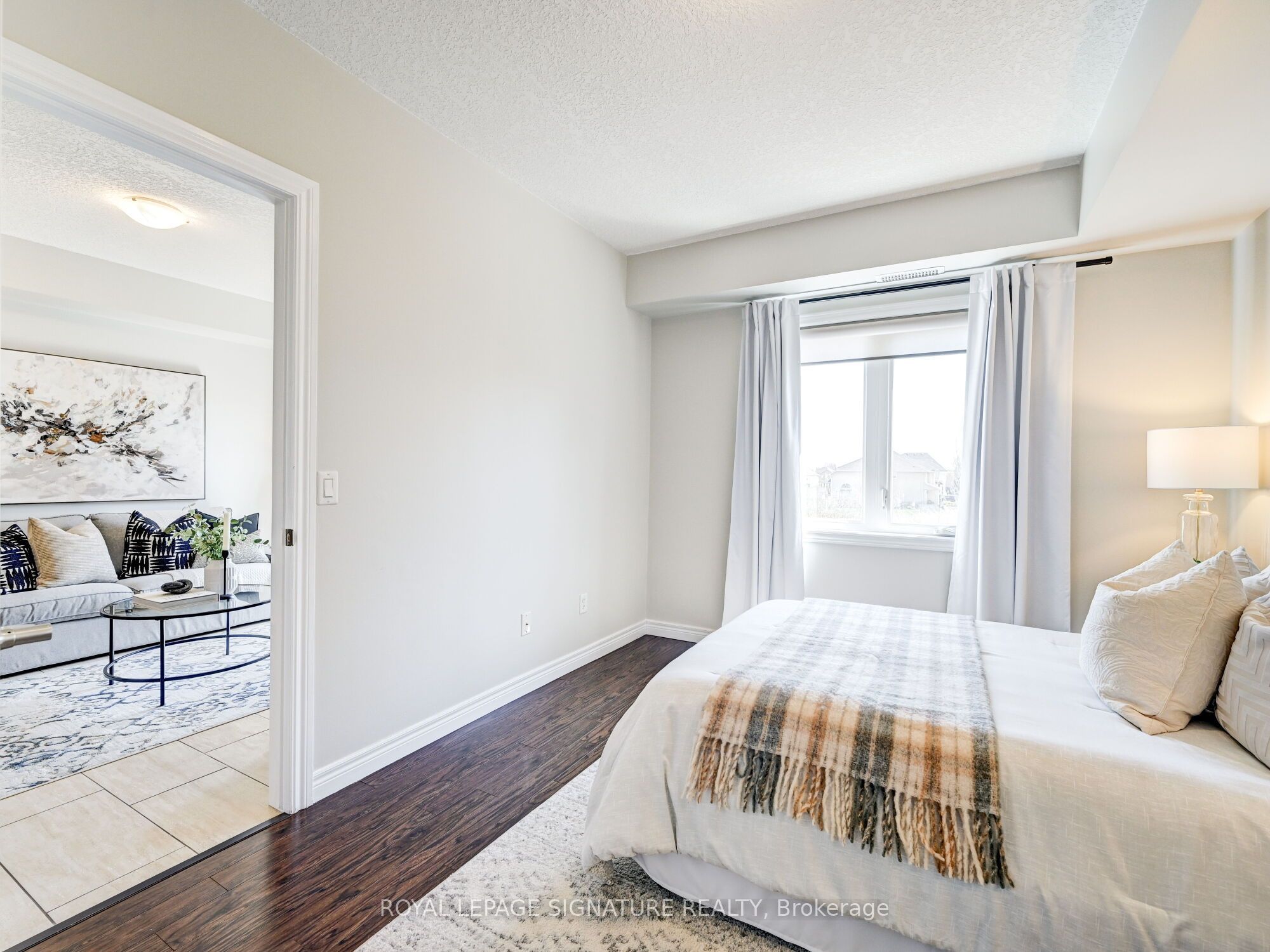 886 Golf Links Road 205, Hamilton, ON L9K 1J8 photo 4
