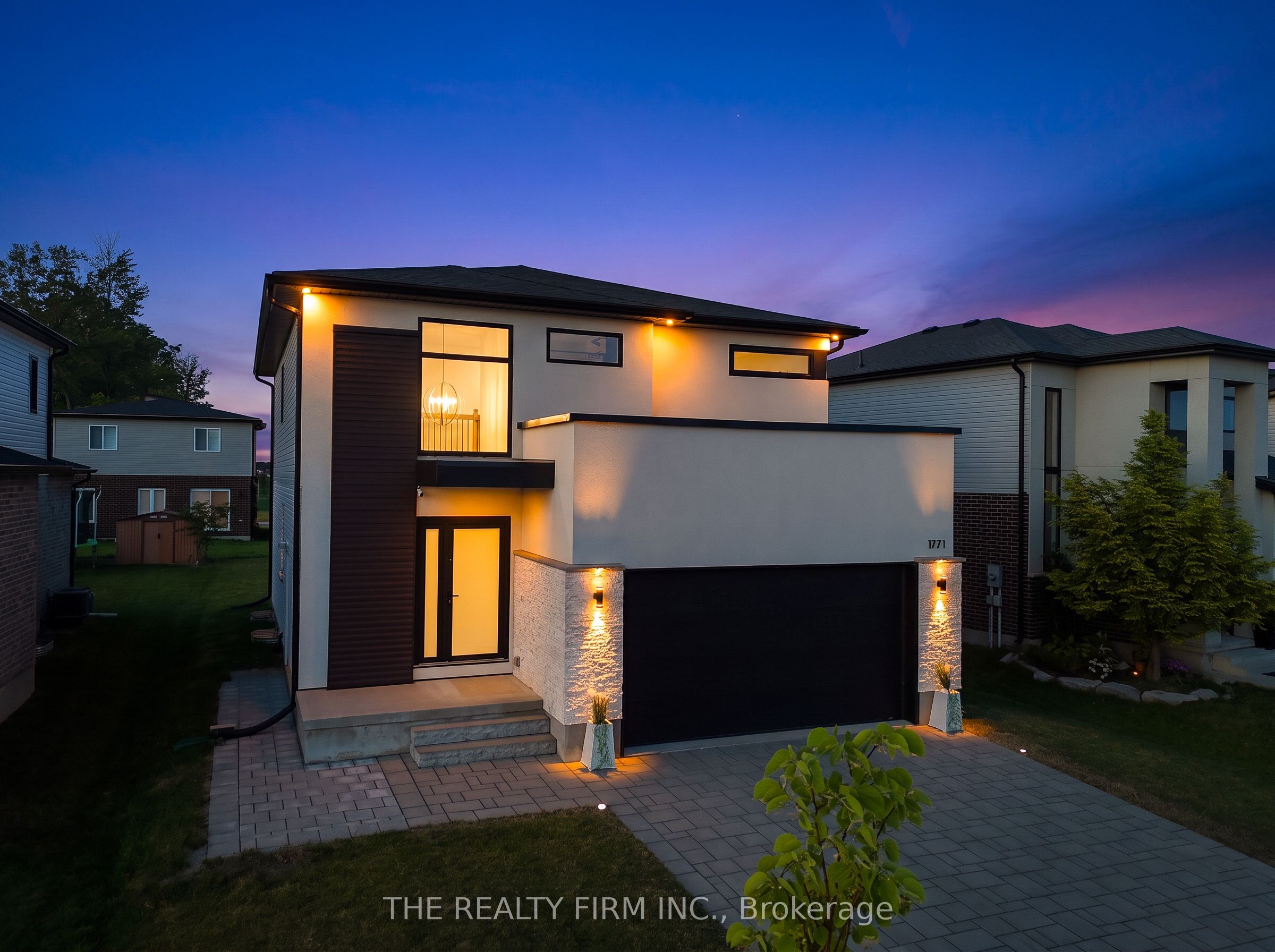 1771 Applerock Avenue, London North, ON N6G 0X7 photo 2