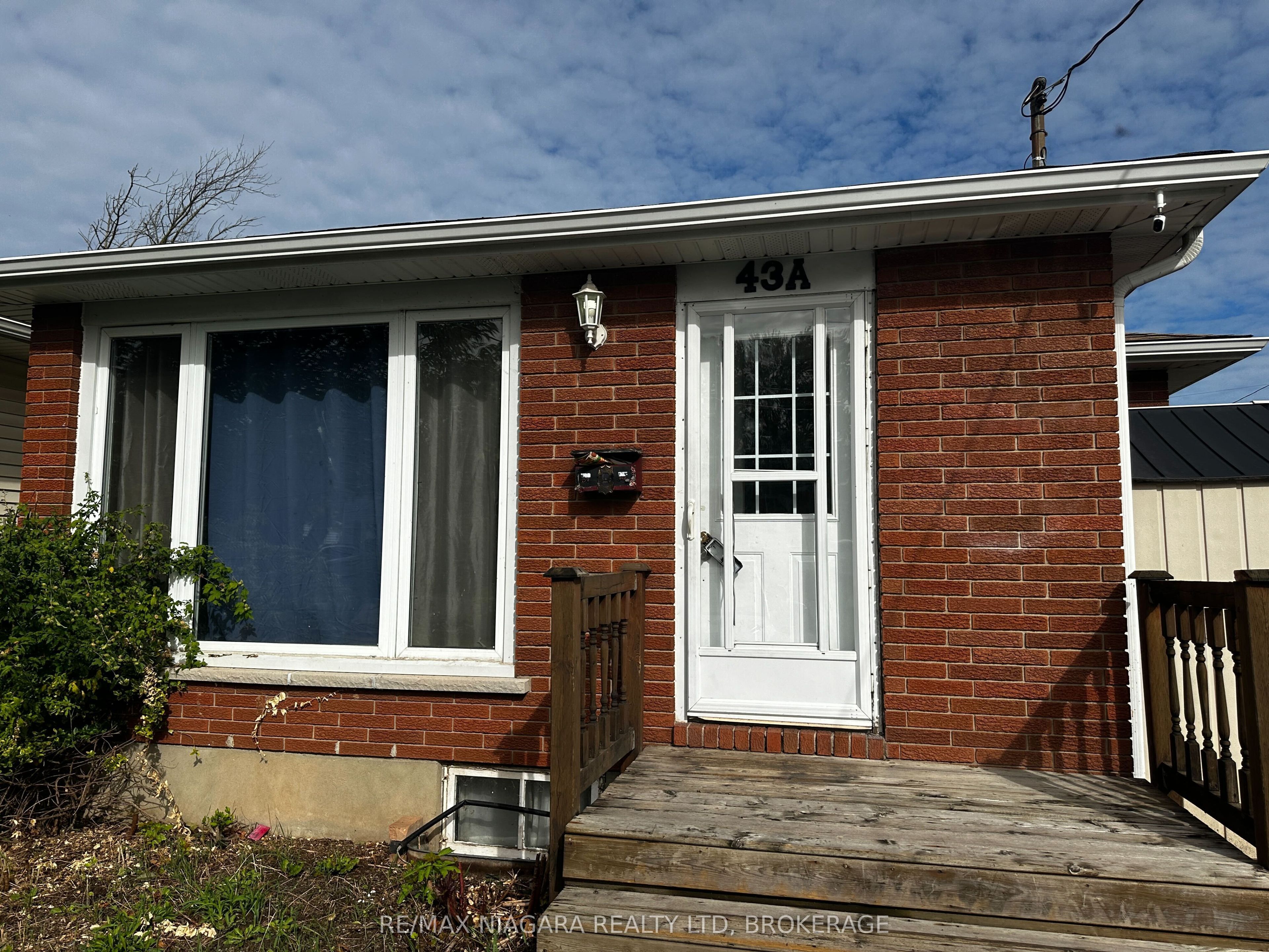 43A BEACHAVEN Drive LOWER, St. Catharines, ON L2M 1A6