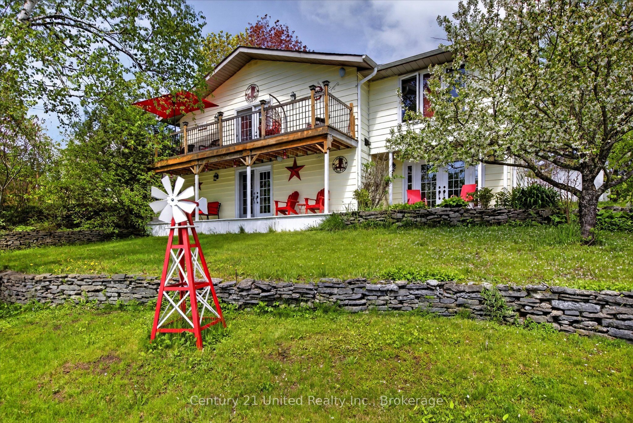 216 Alpine Lake Road, Trent Lakes, ON K0M 1A0 photo 2