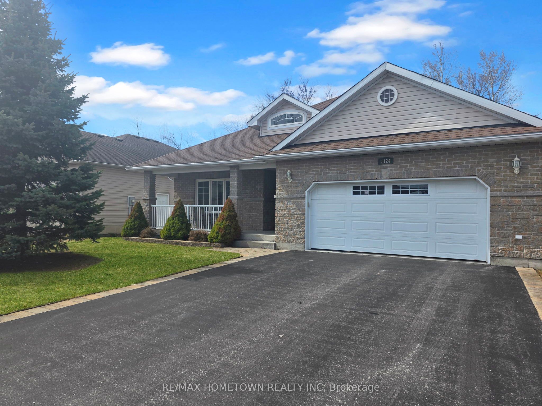 1124 McClure Crescent, Brockville, ON K6V 0B6 photo 3