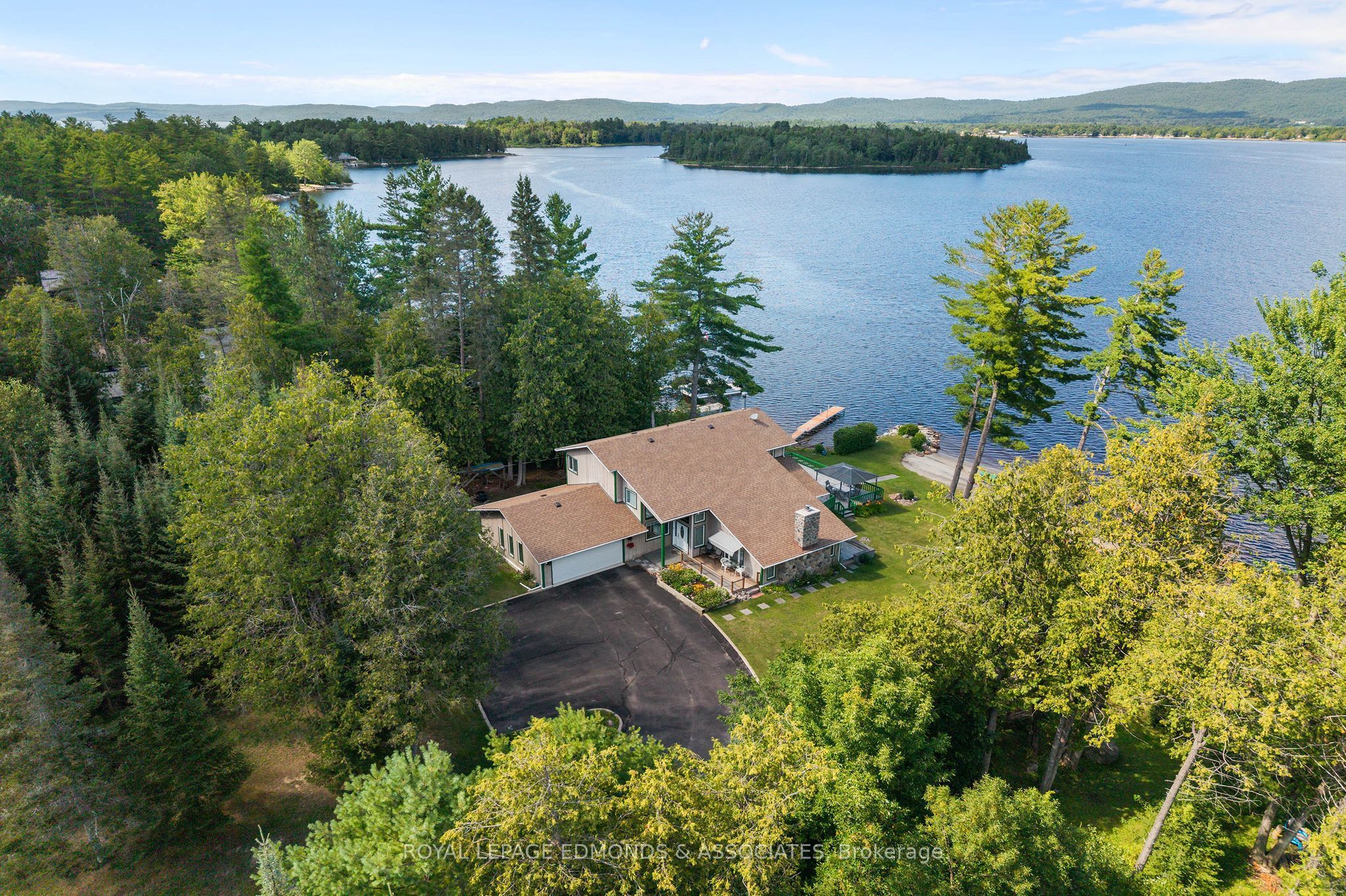 382 Greenway Drive, Whitewater Region, ON K0J 2L0 photo 2