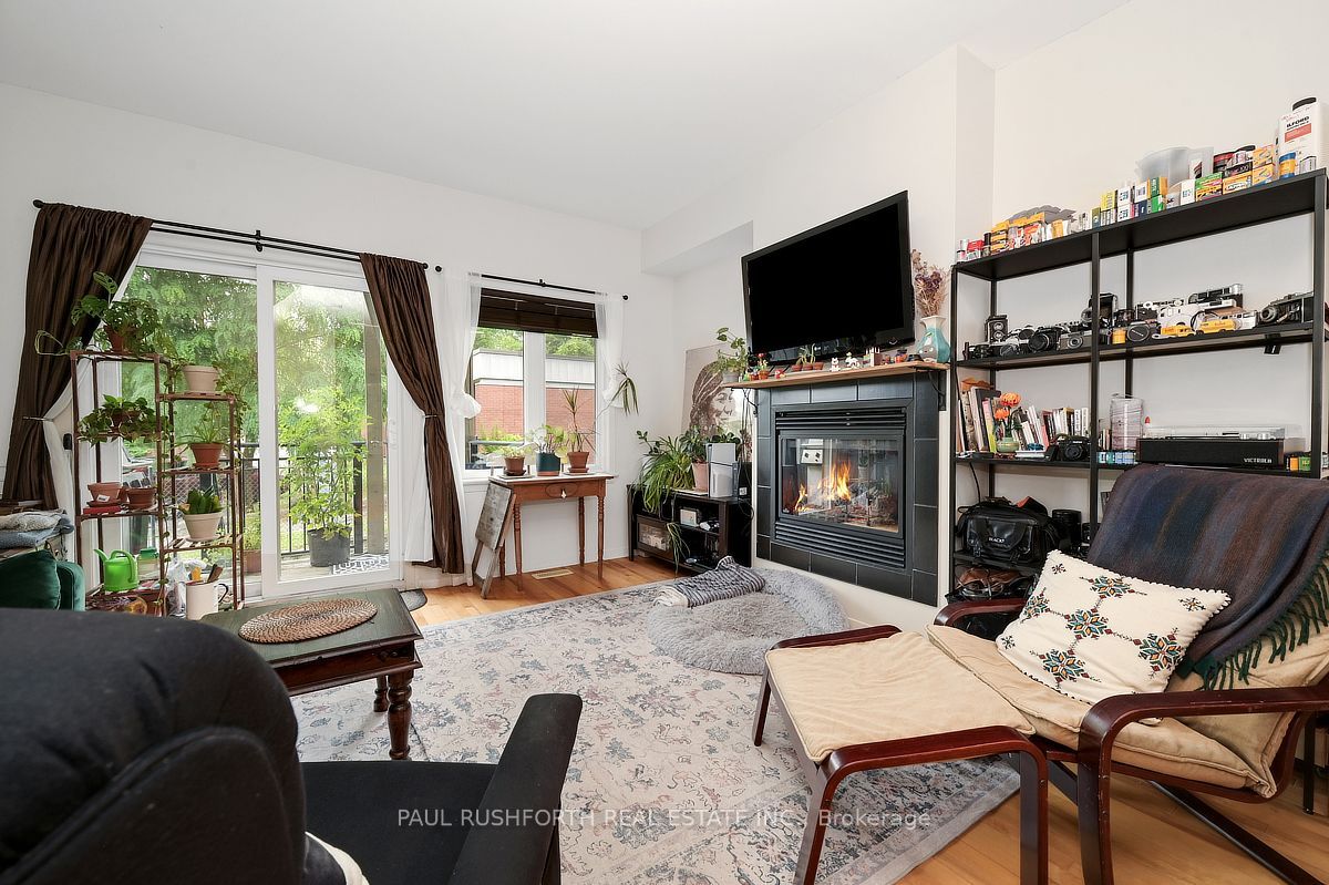 795 Montreal Road 3, Manor Park - Cardinal Glen and Area, ON K1K 0S9 photo 5