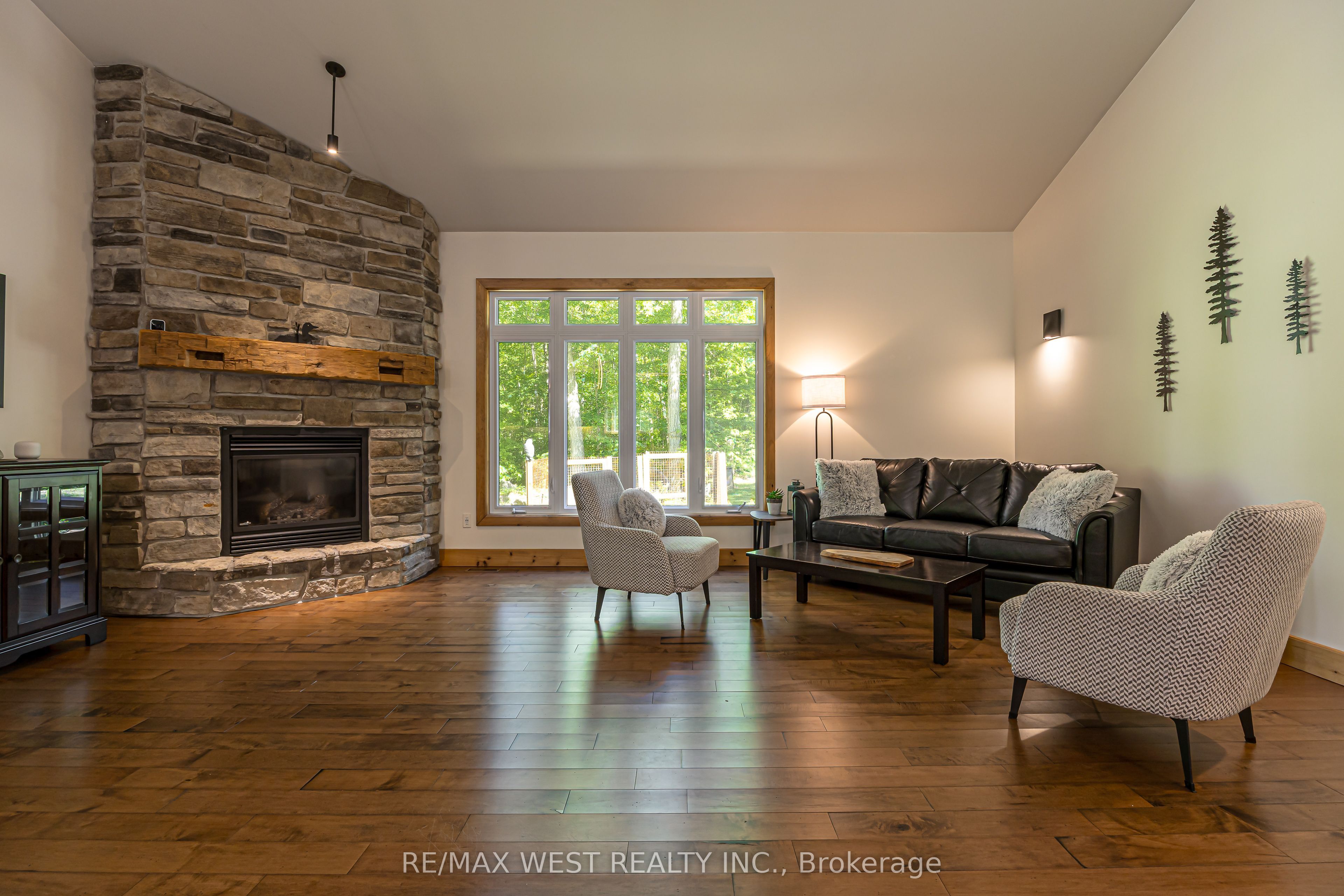 215 Flatrock Road, Tweed, ON K0K 2Y0 photo 5