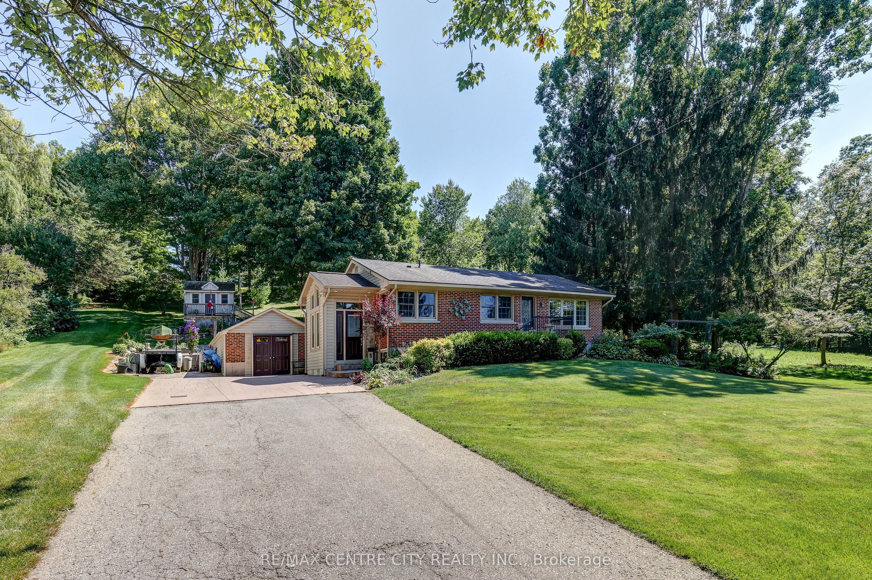 4766 SUNSET Road, Central Elgin, ON N5L 1J1 photo 5