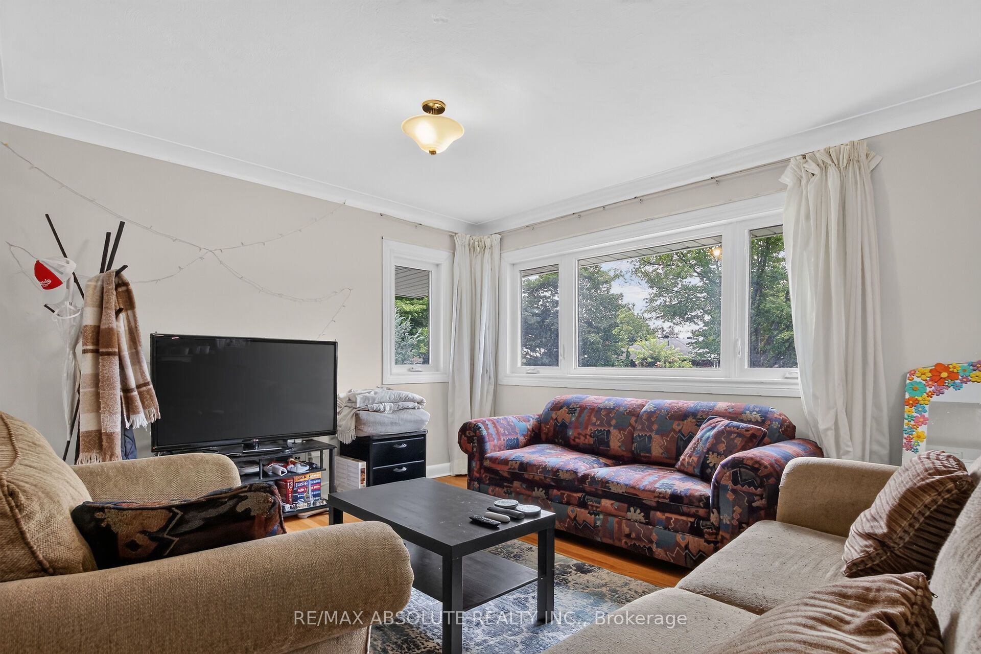511 Penhill Avenue, Alta Vista and Area, ON K1G 0V5 photo 5