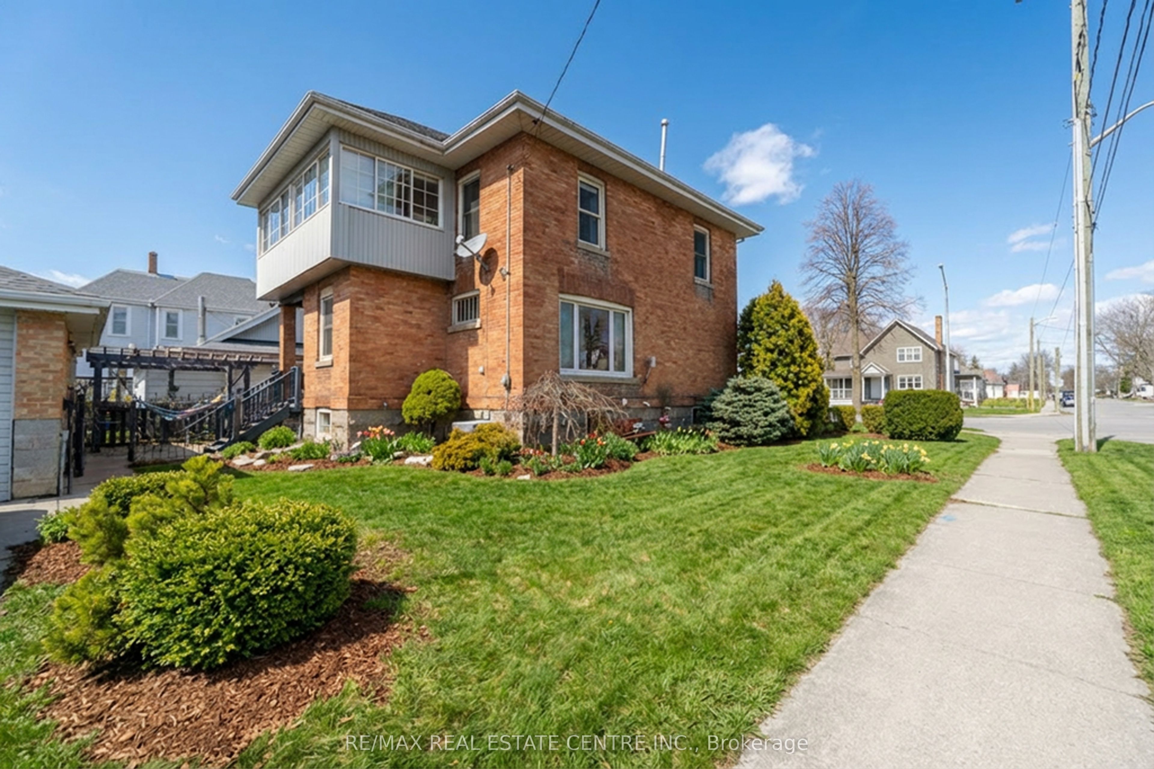 110 Lacroix Street, Chatham-Kent, ON N7M 2T6 photo 3