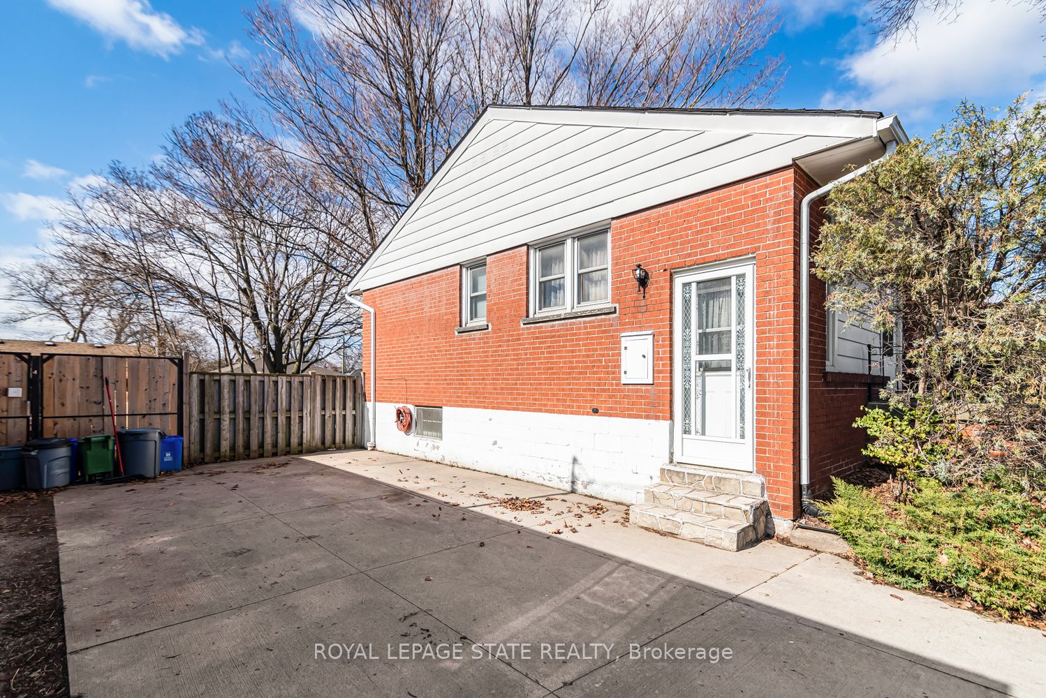 124 Broker Drive, Hamilton, ON L8T 2B8 photo 3